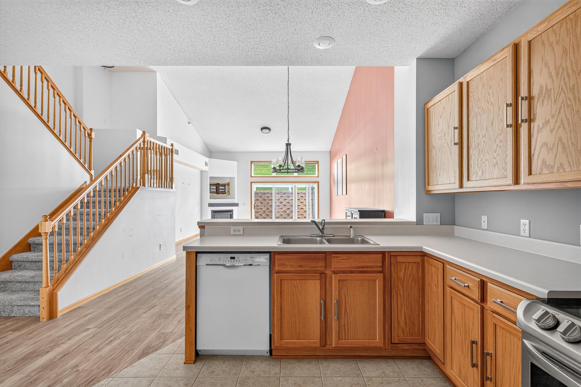 View of Residential at 4527 Bloomberg Lane, Inver Grove Heights MN 55076, Inver Grove Heights (15 of 29) - Mike Wilen | Minnesota Team Real Estate