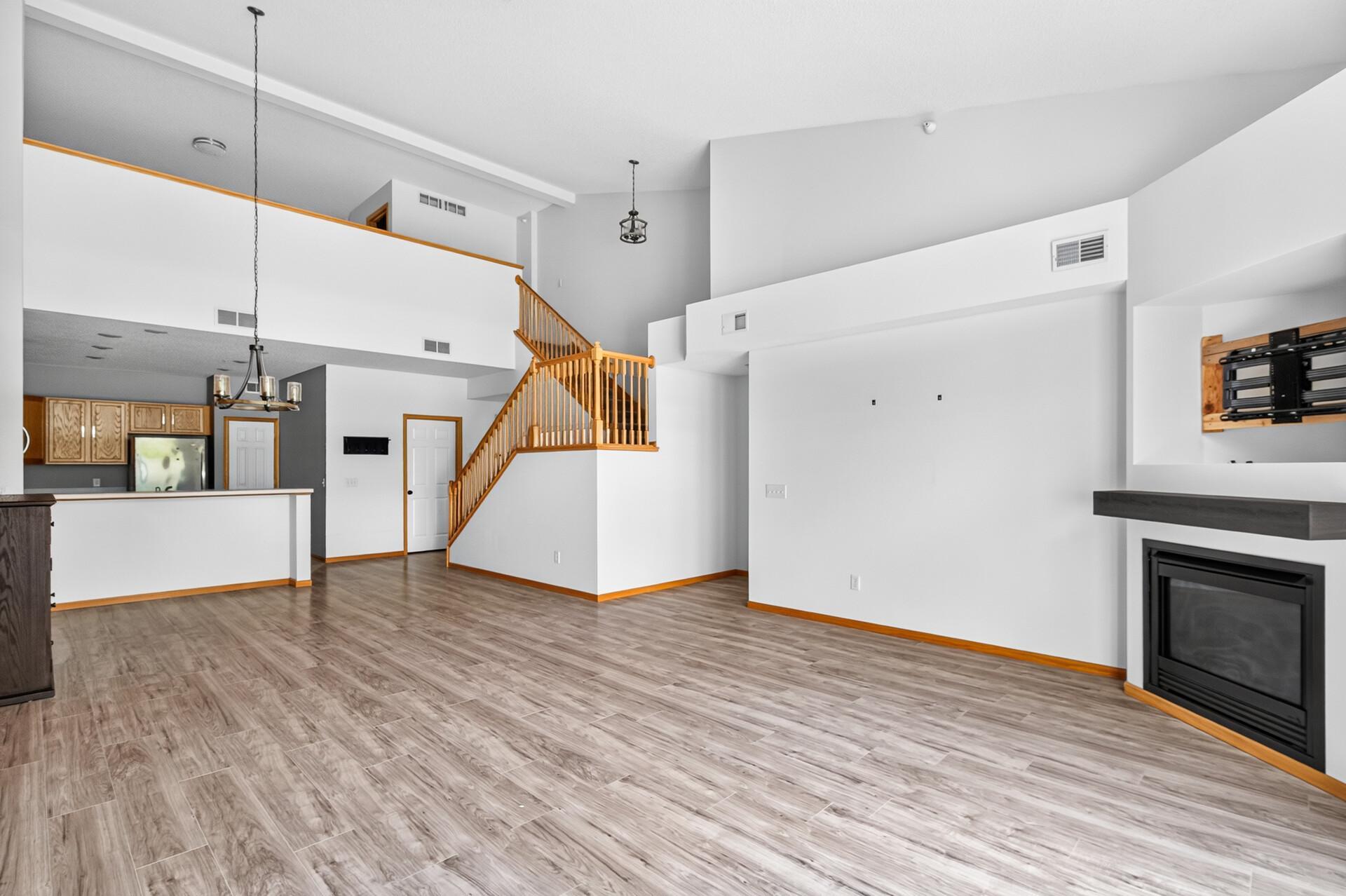 View of Residential at 4527 Bloomberg Lane, Inver Grove Heights MN 55076, Inver Grove Heights (11 of 29) - Mike Wilen | Minnesota Team Real Estate