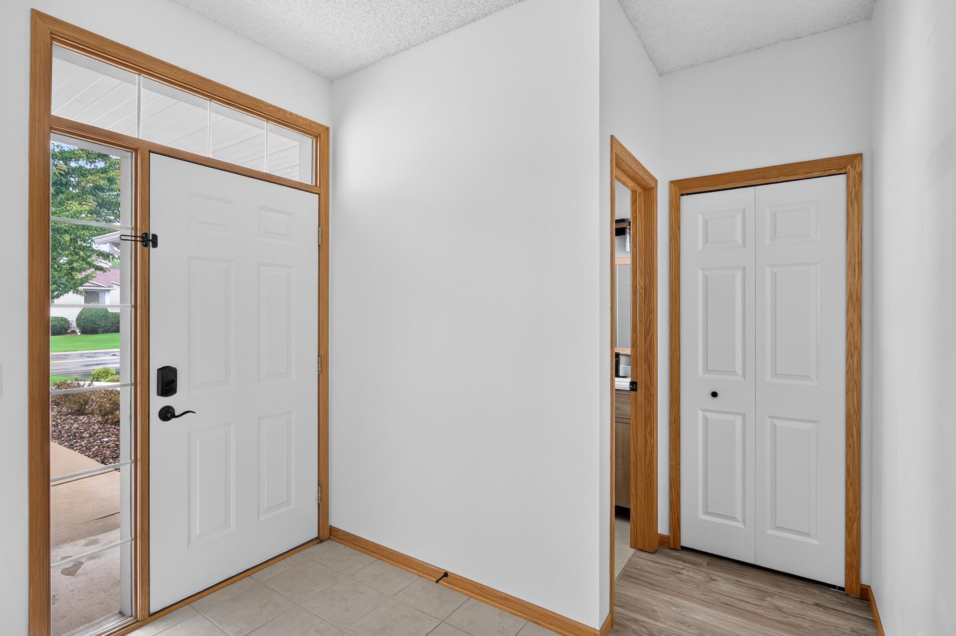View of Residential at 4527 Bloomberg Lane, Inver Grove Heights MN 55076, Inver Grove Heights (4 of 29) - Mike Wilen | Minnesota Team Real Estate