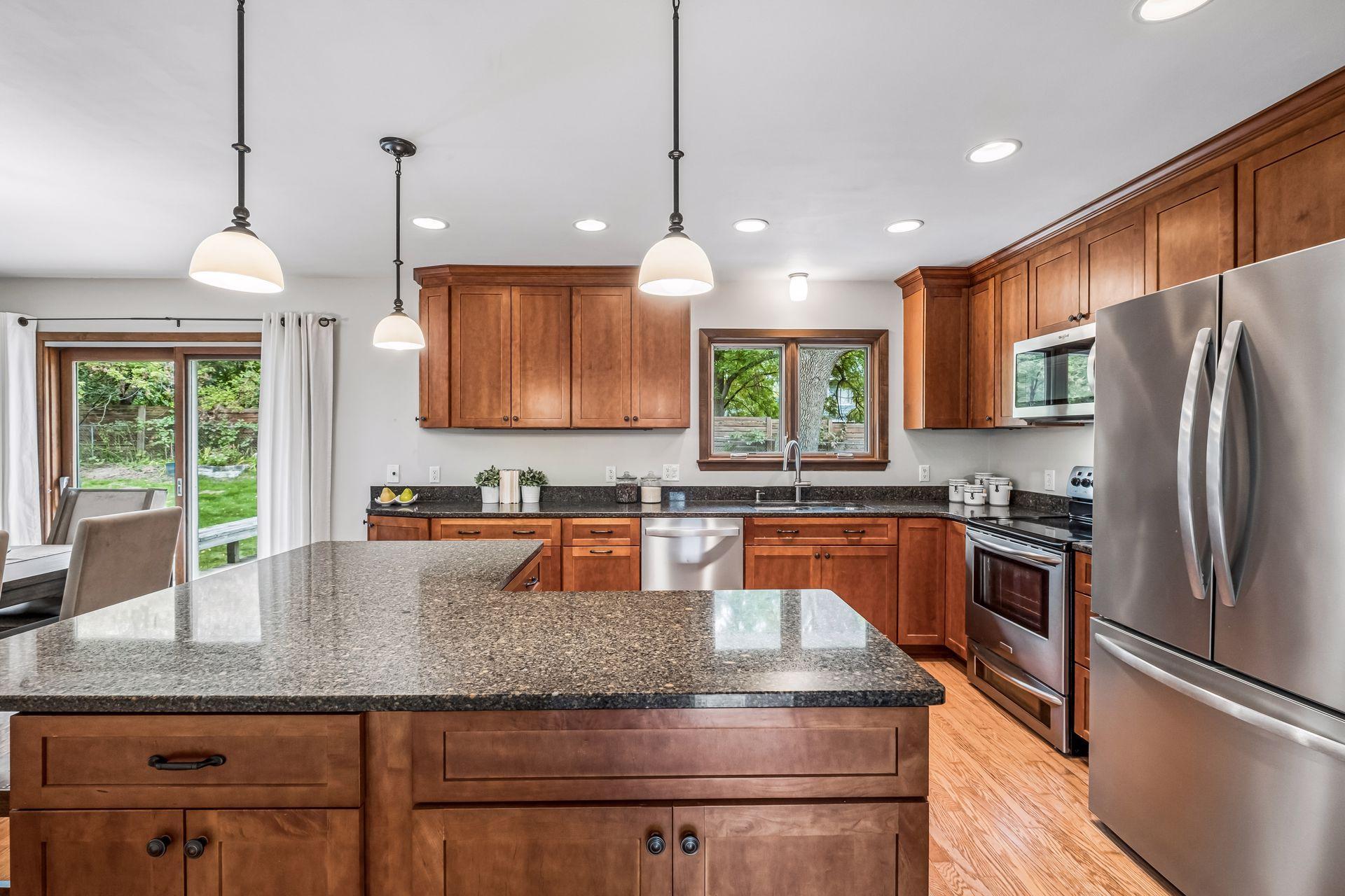 View of Residential at 10800 Oak Knoll Terrace, Minnetonka MN 55305, Minnetonka (6 of 25) - Mike Wilen | Minnesota Team Real Estate