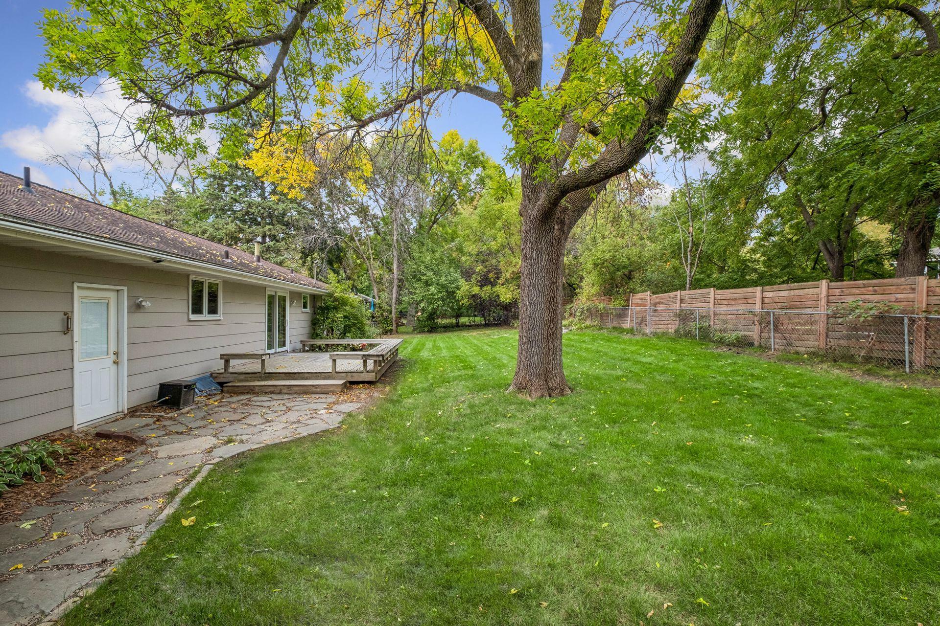 View of Residential at 10800 Oak Knoll Terrace, Minnetonka MN 55305, Minnetonka (23 of 25) - Mike Wilen | Minnesota Team Real Estate