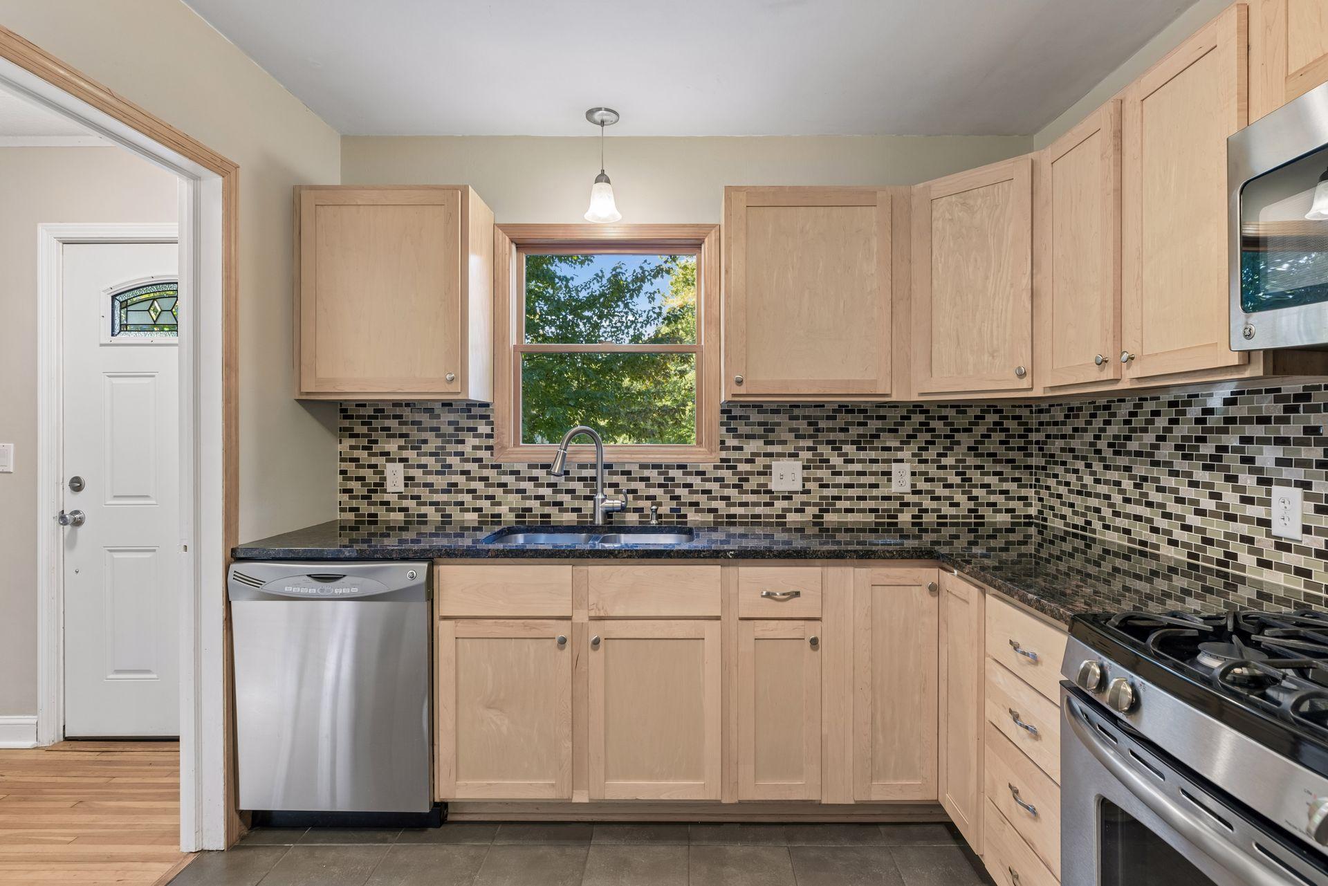 View of Residential at 1020 Orkla Drive, Golden Valley MN 55427, Golden Valley (17 of 50) - Mike Wilen | Minnesota Team Real Estate