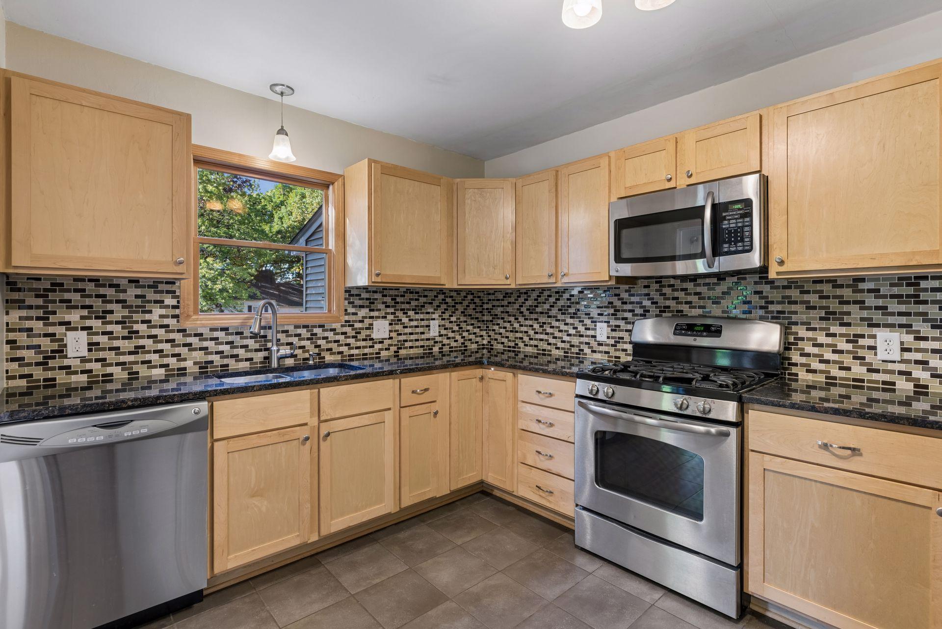 View of Residential at 1020 Orkla Drive, Golden Valley MN 55427, Golden Valley (16 of 50) - Mike Wilen | Minnesota Team Real Estate