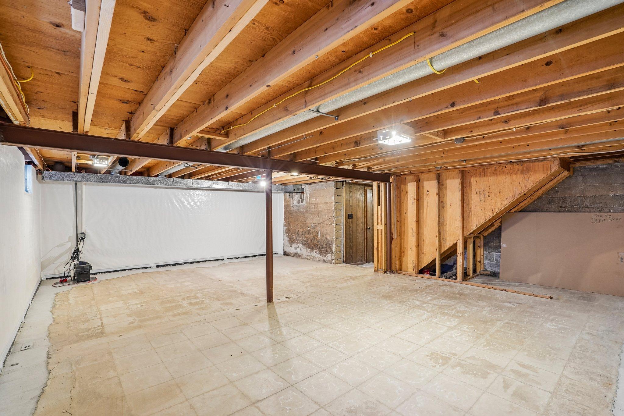 View of Residential at 593 Century Avenue, Maplewood MN 55119, Maplewood (26 of 48) - Mike Wilen | Minnesota Team Real Estate