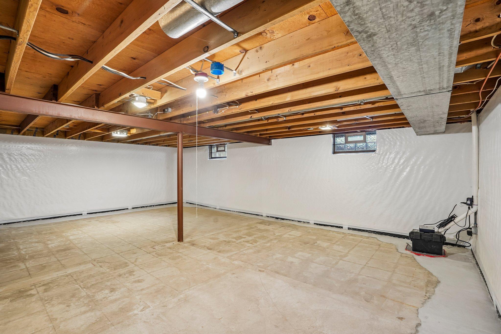 View of Residential at 593 Century Avenue, Maplewood MN 55119, Maplewood (25 of 48) - Mike Wilen | Minnesota Team Real Estate