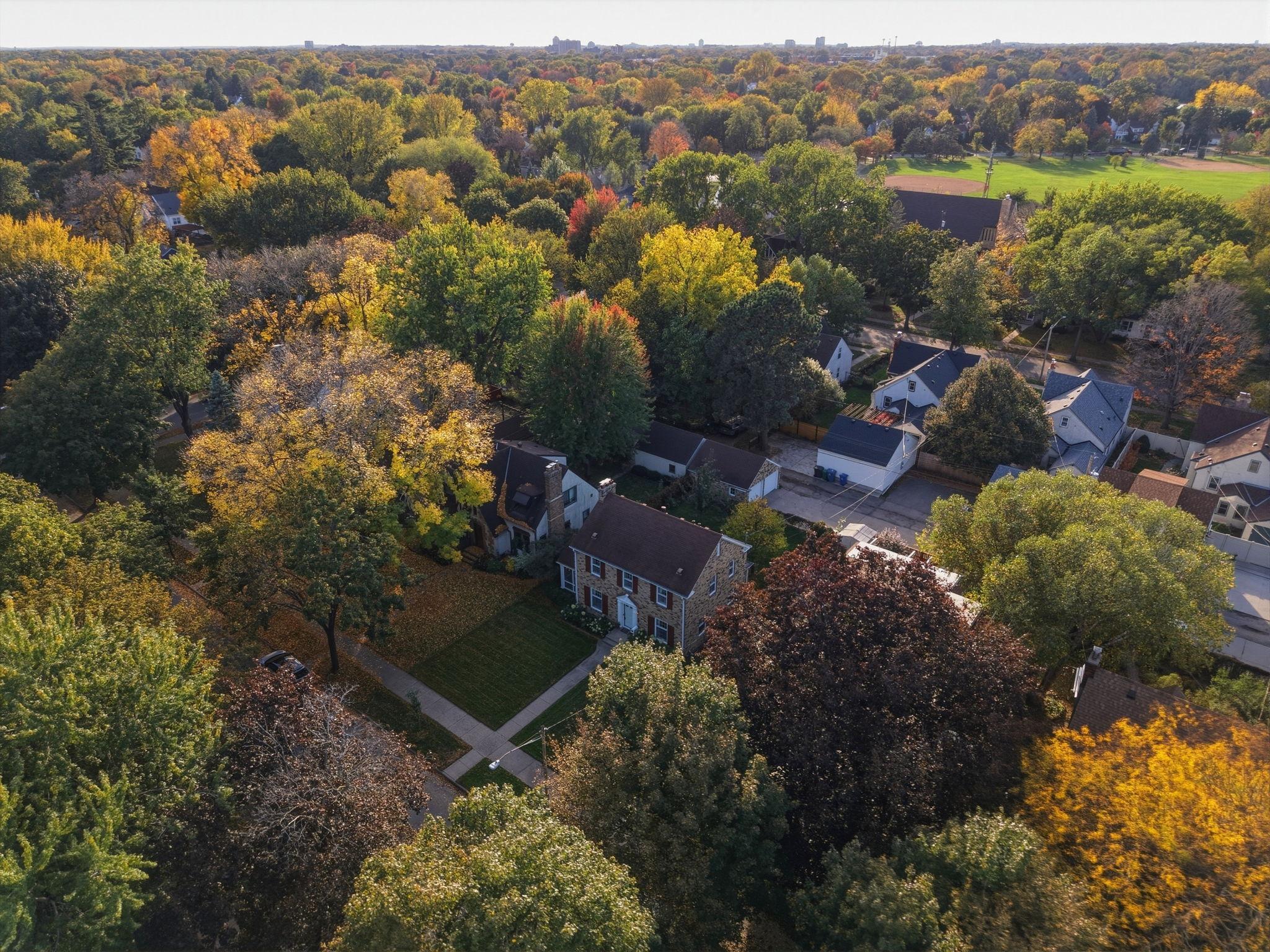 View of Residential at 5632 10th Avenue, Minneapolis MN 55417, Minneapolis (50 of 56) - Mike Wilen | Minnesota Team Real Estate