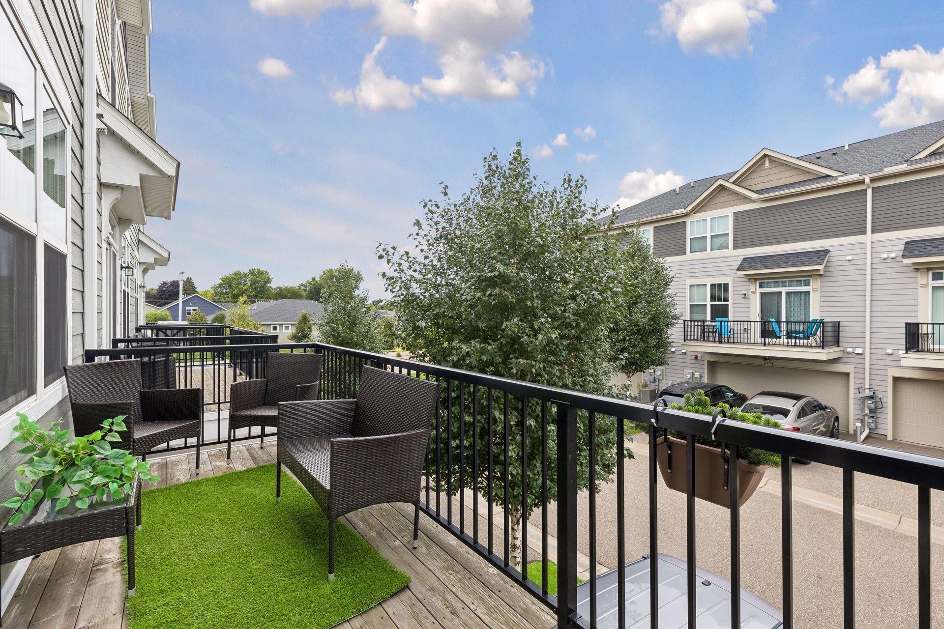 View of Residential at 6957 Locke Pointe Drive, Fridley MN 55432, Fridley (38 of 45) - Mike Wilen | Minnesota Team Real Estate