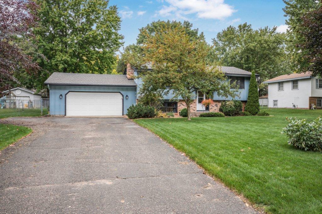 View of Residential at 13454 Jonquil Street, Andover MN 55304, Andover (28 of 29) - Mike Wilen | Minnesota Team Real Estate