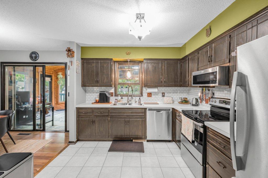 View of Residential at 13454 Jonquil Street, Andover MN 55304, Andover (11 of 29) - Mike Wilen | Minnesota Team Real Estate
