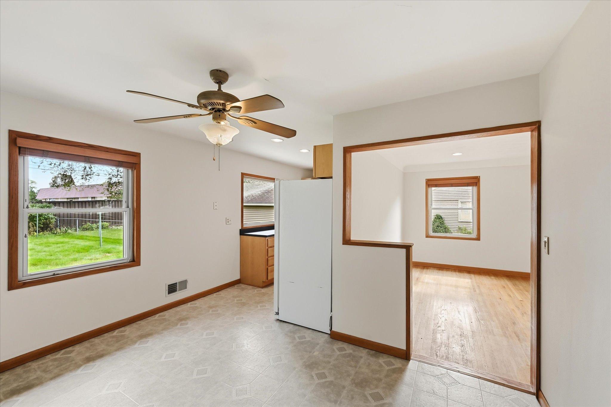 View of Residential at 4070 Jay Lane, White Bear Lake MN 55110, White Bear Lake (7 of 26) - Mike Wilen | Minnesota Team Real Estate