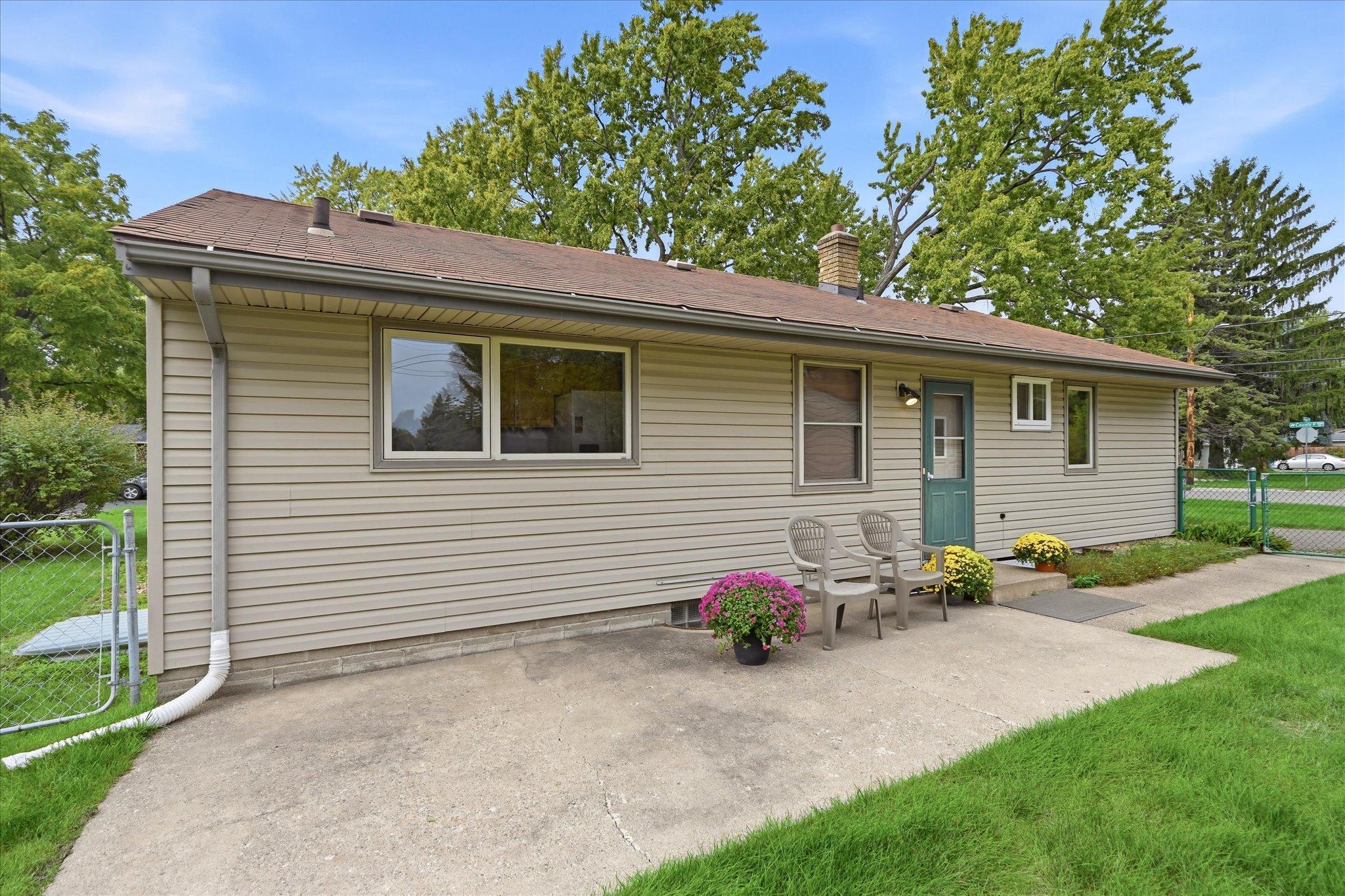 View of Residential at 4070 Jay Lane, White Bear Lake MN 55110, White Bear Lake (22 of 26) - Mike Wilen | Minnesota Team Real Estate