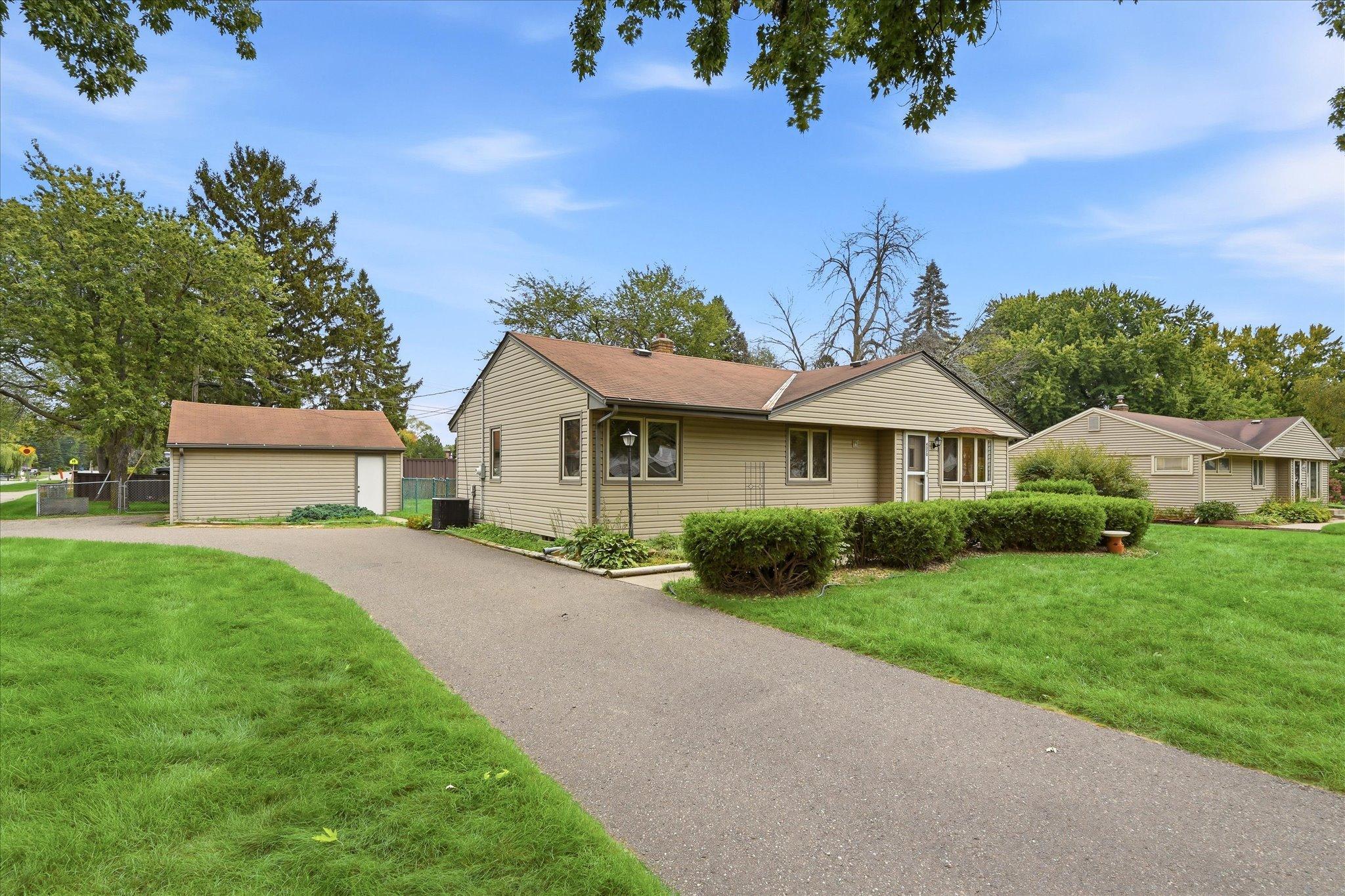 View of Residential at 4070 Jay Lane, White Bear Lake MN 55110, White Bear Lake (2 of 26) - Mike Wilen | Minnesota Team Real Estate