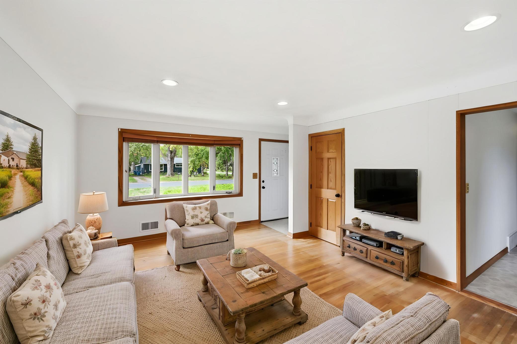 View of Residential at 4070 Jay Lane, White Bear Lake MN 55110, White Bear Lake (4 of 28) - Mike Wilen | Minnesota Team Real Estate