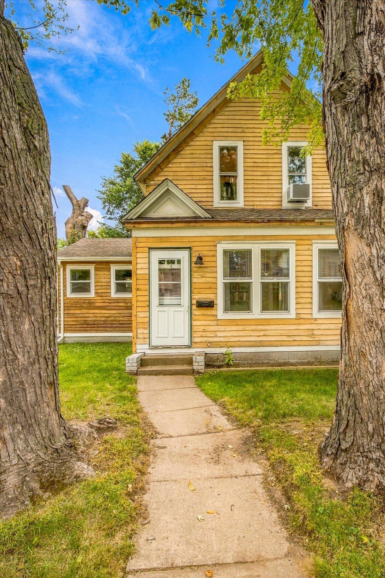 View of Residential at 637 3rd Avenue, Cambridge MN 55008, Cambridge (4 of 35) - Mike Wilen | Minnesota Team Real Estate