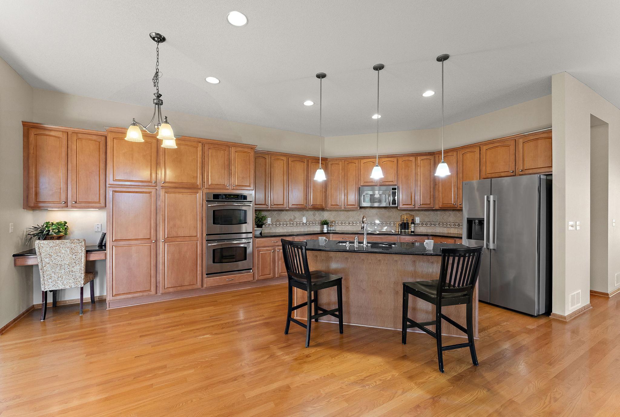 View of Residential at 10547 Hawthorn Court, Woodbury MN 55129, Woodbury (17 of 48) - Mike Wilen | Minnesota Team Real Estate