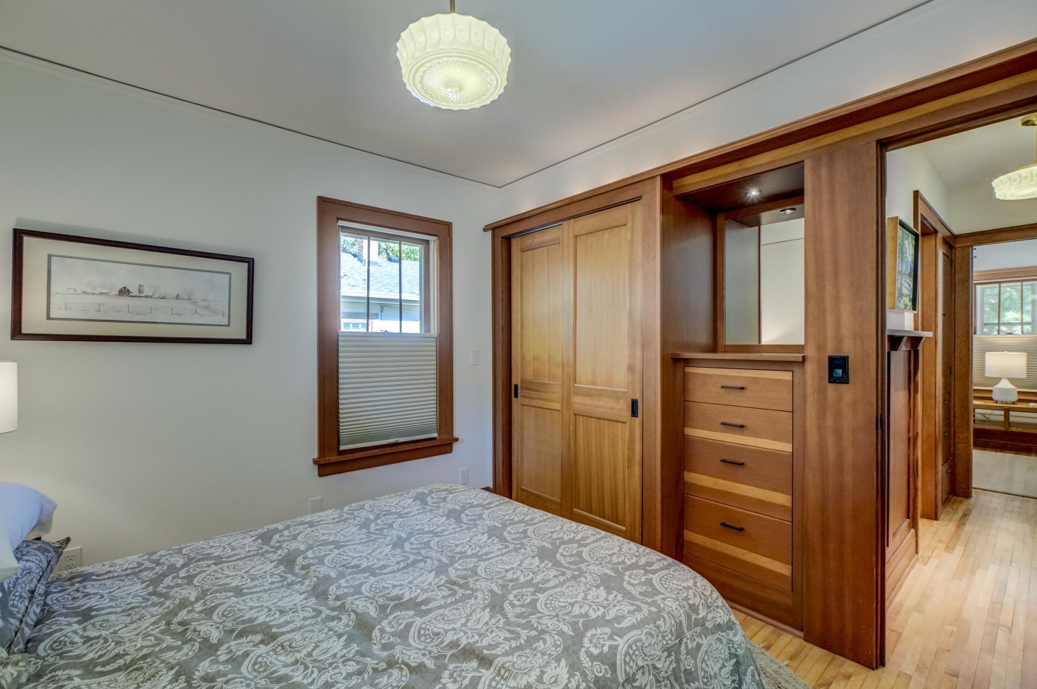 View of Residential at 4911 41st Avenue, Minneapolis MN 55417, Minneapolis (18 of 45) - Mike Wilen | Minnesota Team Real Estate