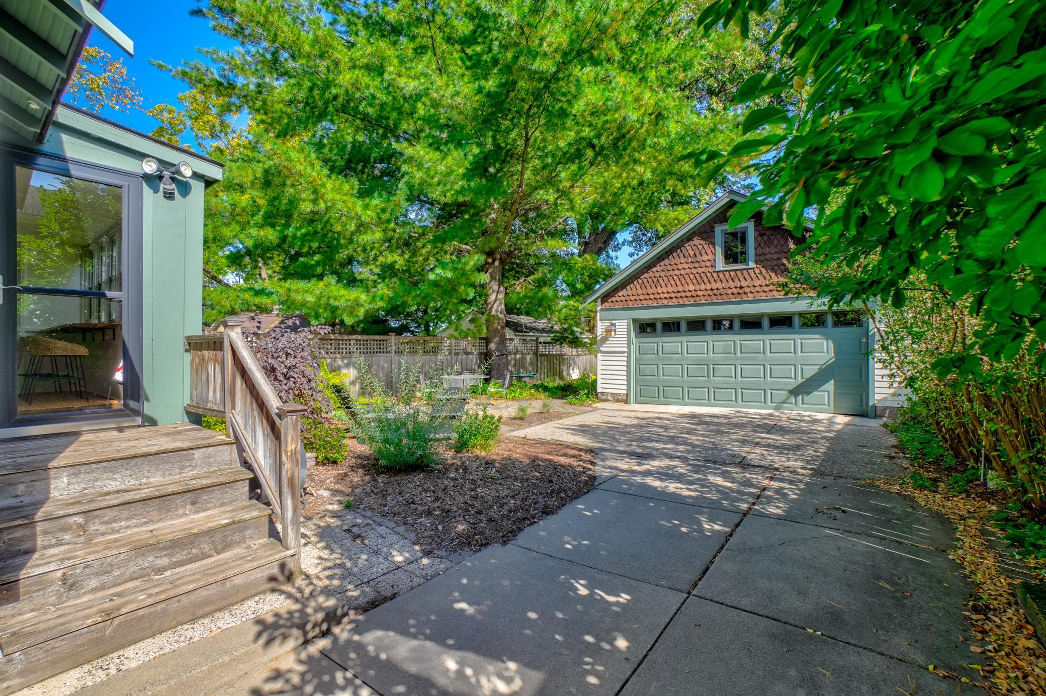 View of Residential at 4911 41st Avenue, Minneapolis MN 55417, Minneapolis (38 of 45) - Mike Wilen | Minnesota Team Real Estate