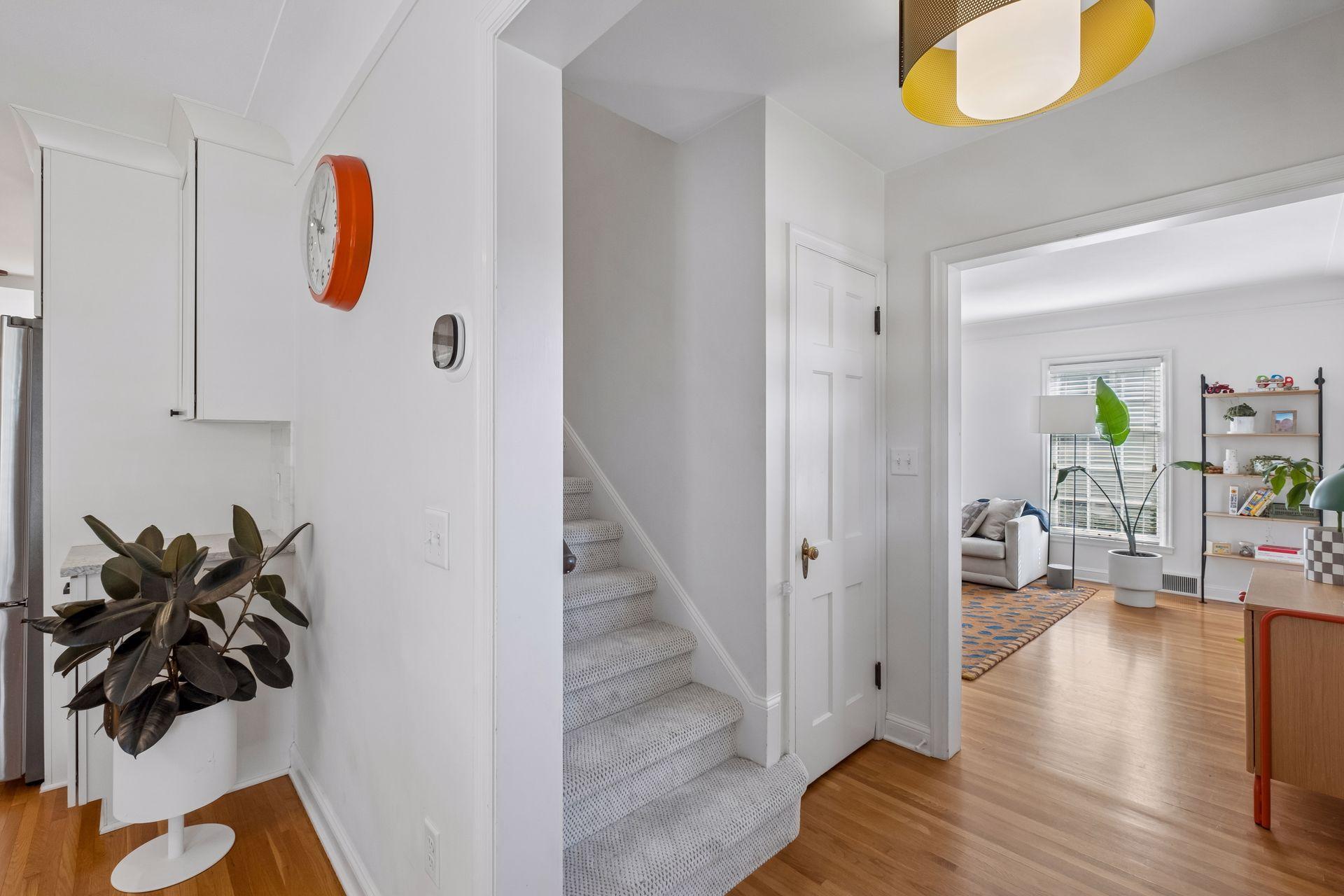 View of Residential at 2019 Bayard Avenue, Saint Paul MN 55116, Saint Paul (23 of 56) - Mike Wilen | Minnesota Team Real Estate
