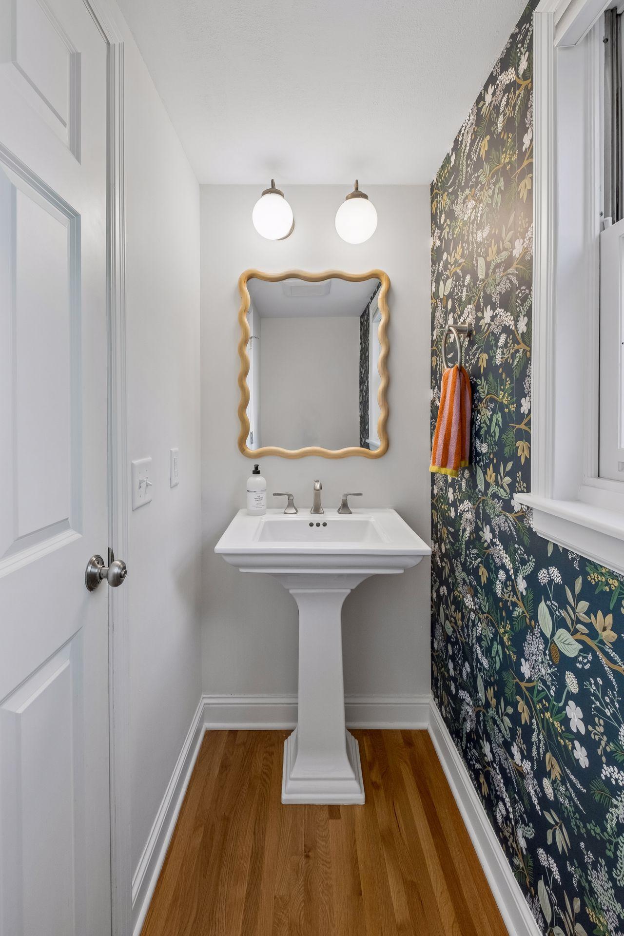View of Residential at 2019 Bayard Avenue, Saint Paul MN 55116, Saint Paul (18 of 56) - Mike Wilen | Minnesota Team Real Estate