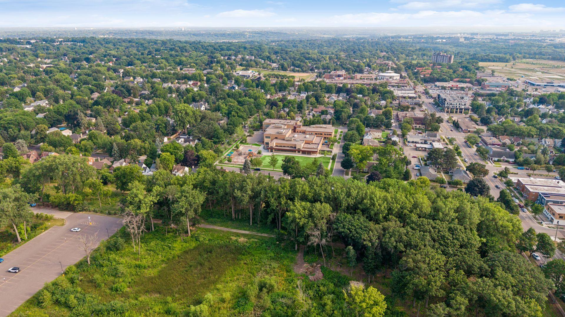View of Residential at 2019 Bayard Avenue, Saint Paul MN 55116, Saint Paul (48 of 56) - Mike Wilen | Minnesota Team Real Estate