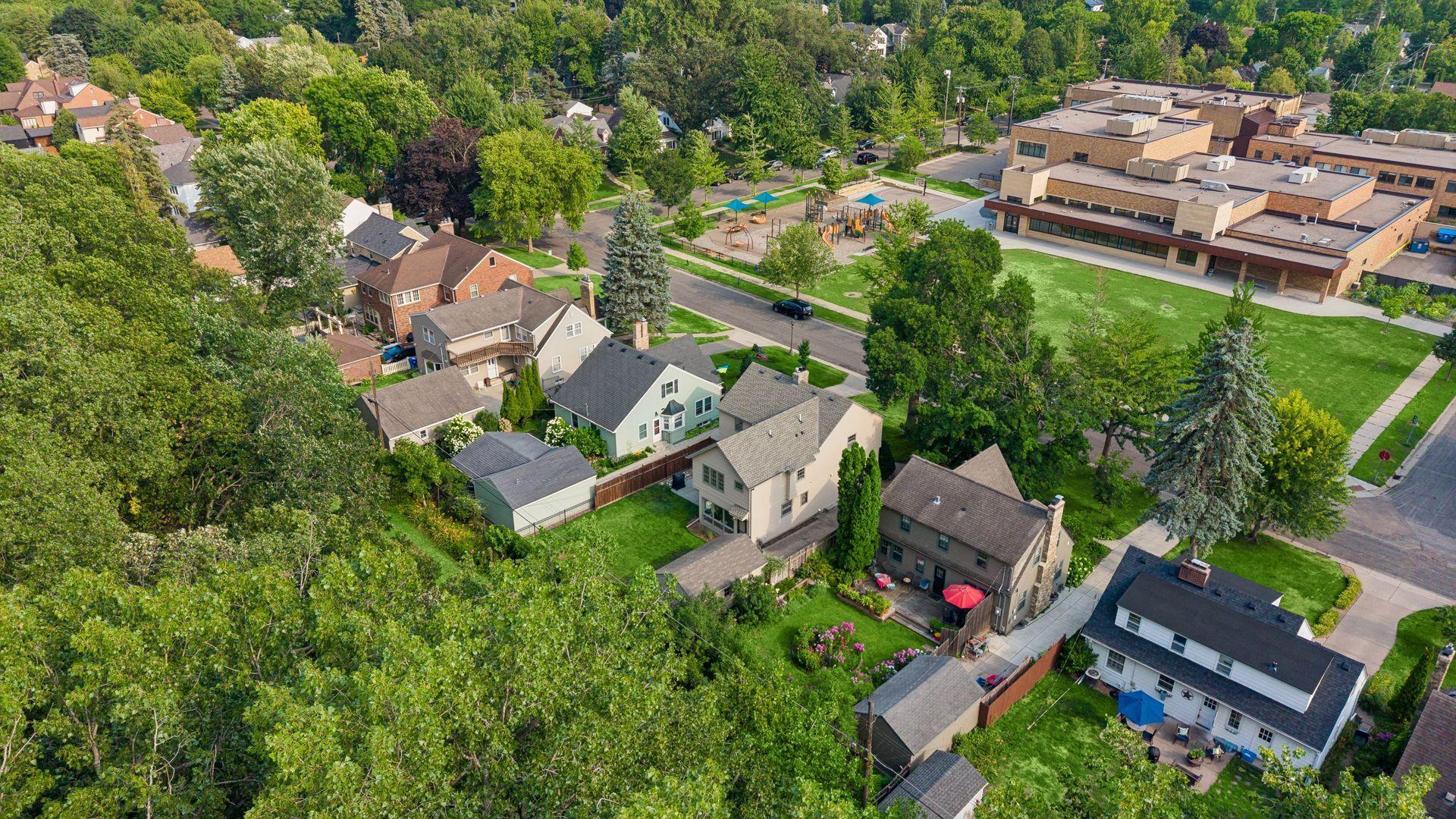 View of Residential at 2019 Bayard Avenue, Saint Paul MN 55116, Saint Paul (47 of 56) - Mike Wilen | Minnesota Team Real Estate