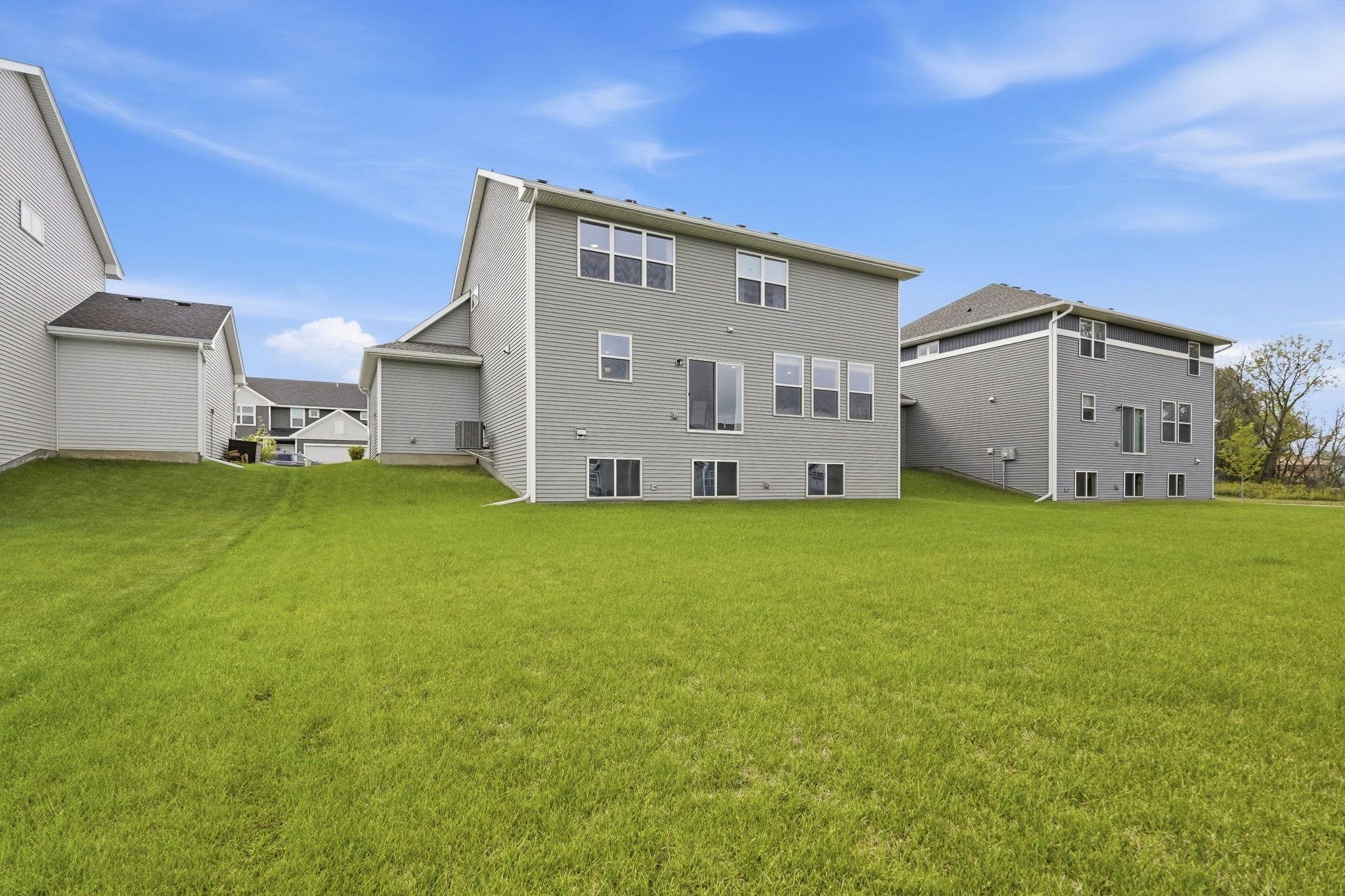 View of Residential at 4043 Heath Lane, Oakdale MN 55128, Oakdale (54 of 59) - Mike Wilen | Minnesota Team Real Estate