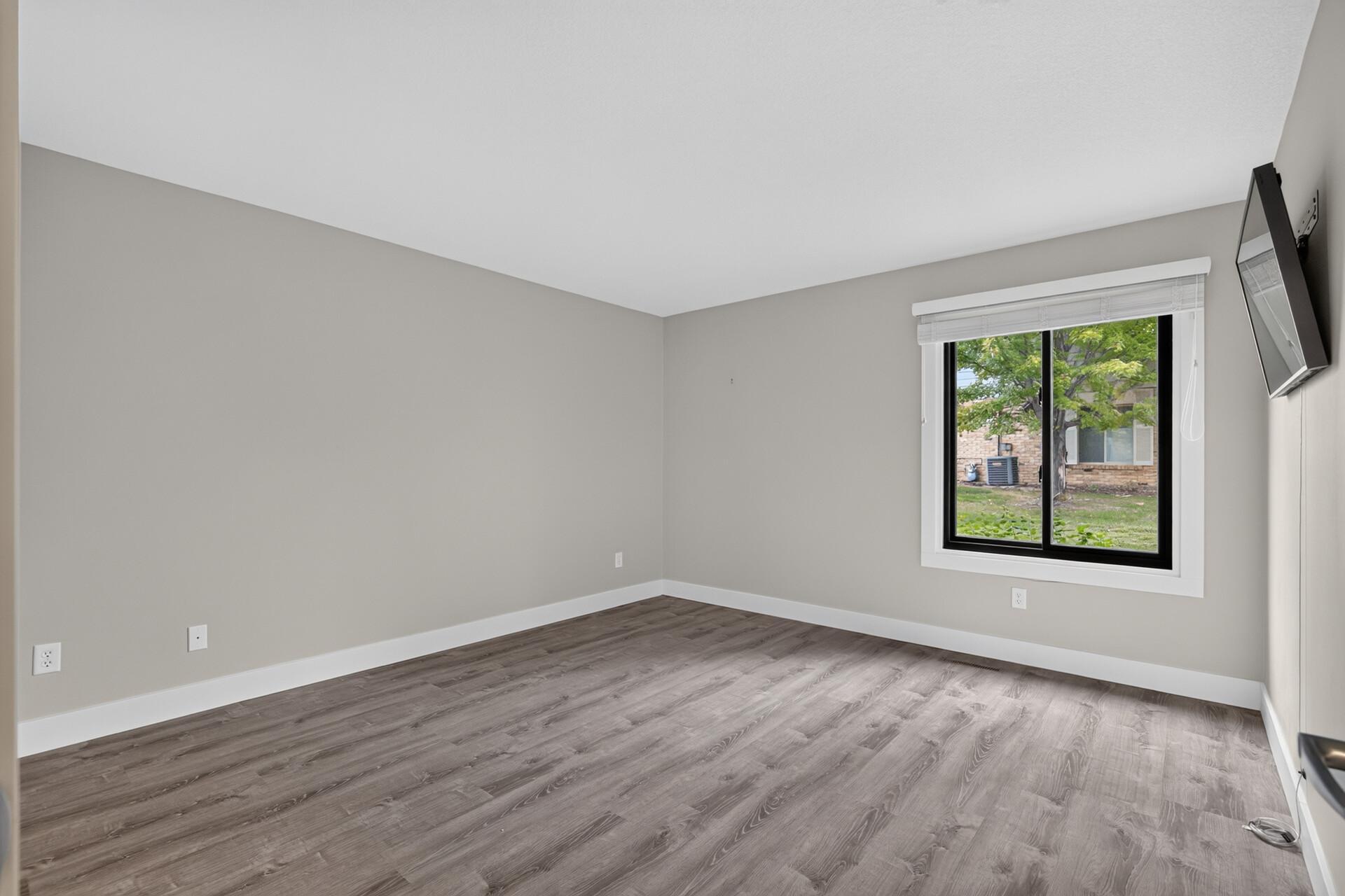 View of Residential at 2261 Wildwood Circle, Minnetonka MN 55305, Minnetonka (14 of 29) - Mike Wilen | Minnesota Team Real Estate