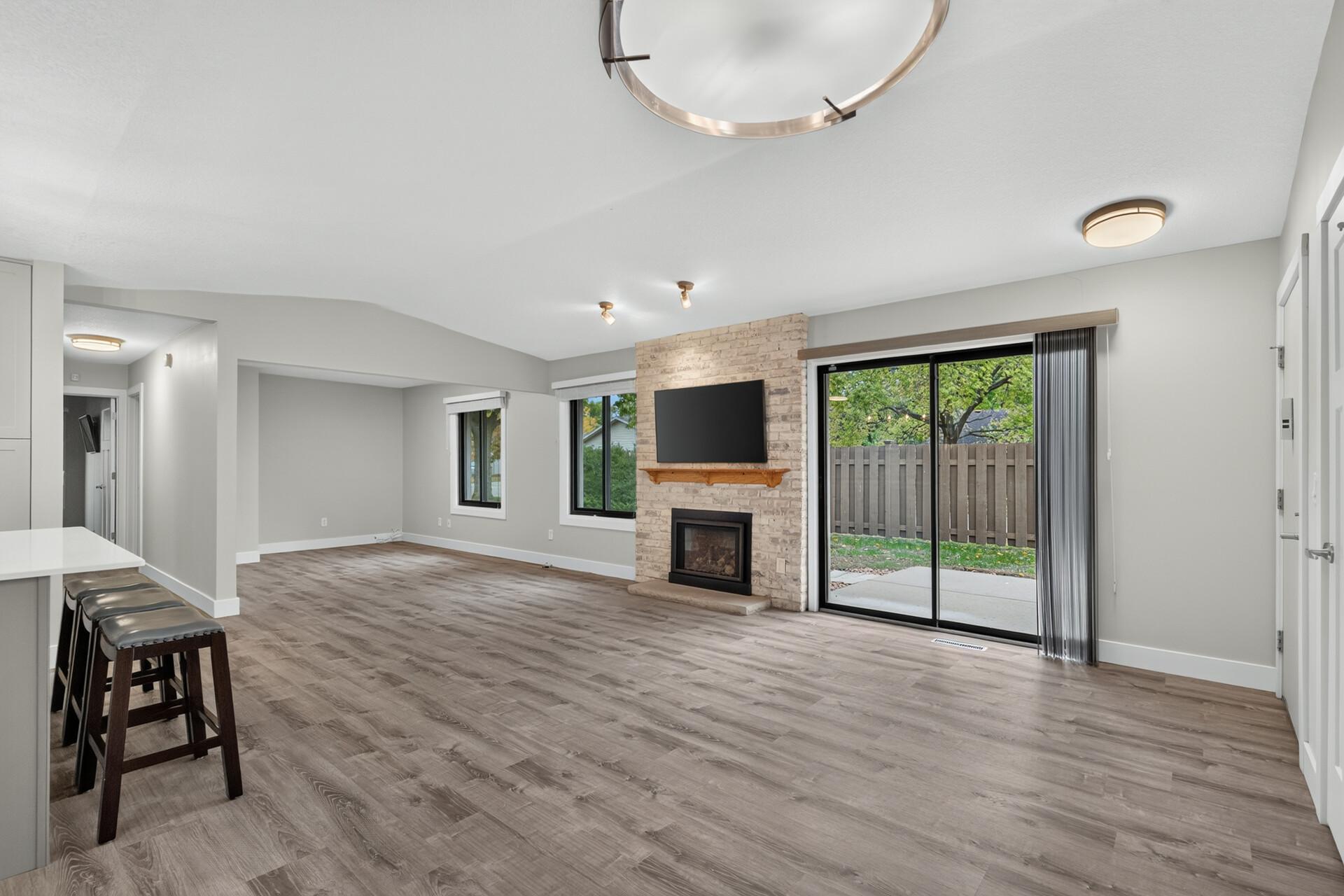 View of Residential at 2261 Wildwood Circle, Minnetonka MN 55305, Minnetonka (8 of 29) - Mike Wilen | Minnesota Team Real Estate