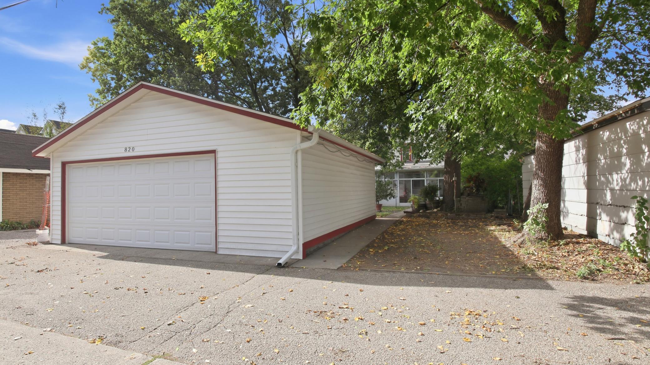 View of Residential at 820 5th Avenue, Minneapolis MN 55414, Minneapolis (10 of 41) - Mike Wilen | Minnesota Team Real Estate