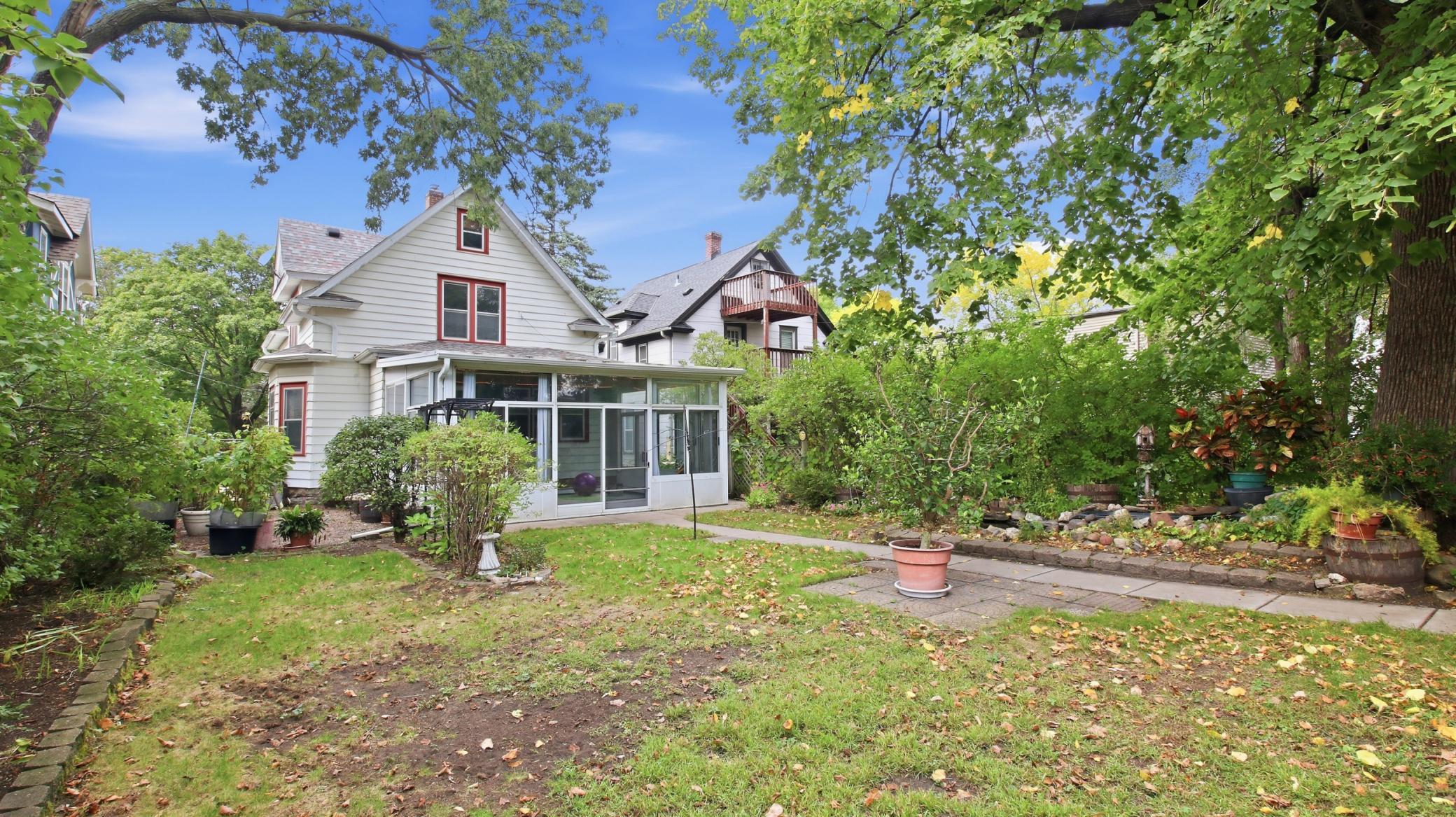 View of Residential at 820 5th Avenue, Minneapolis MN 55414, Minneapolis (12 of 41) - Mike Wilen | Minnesota Team Real Estate