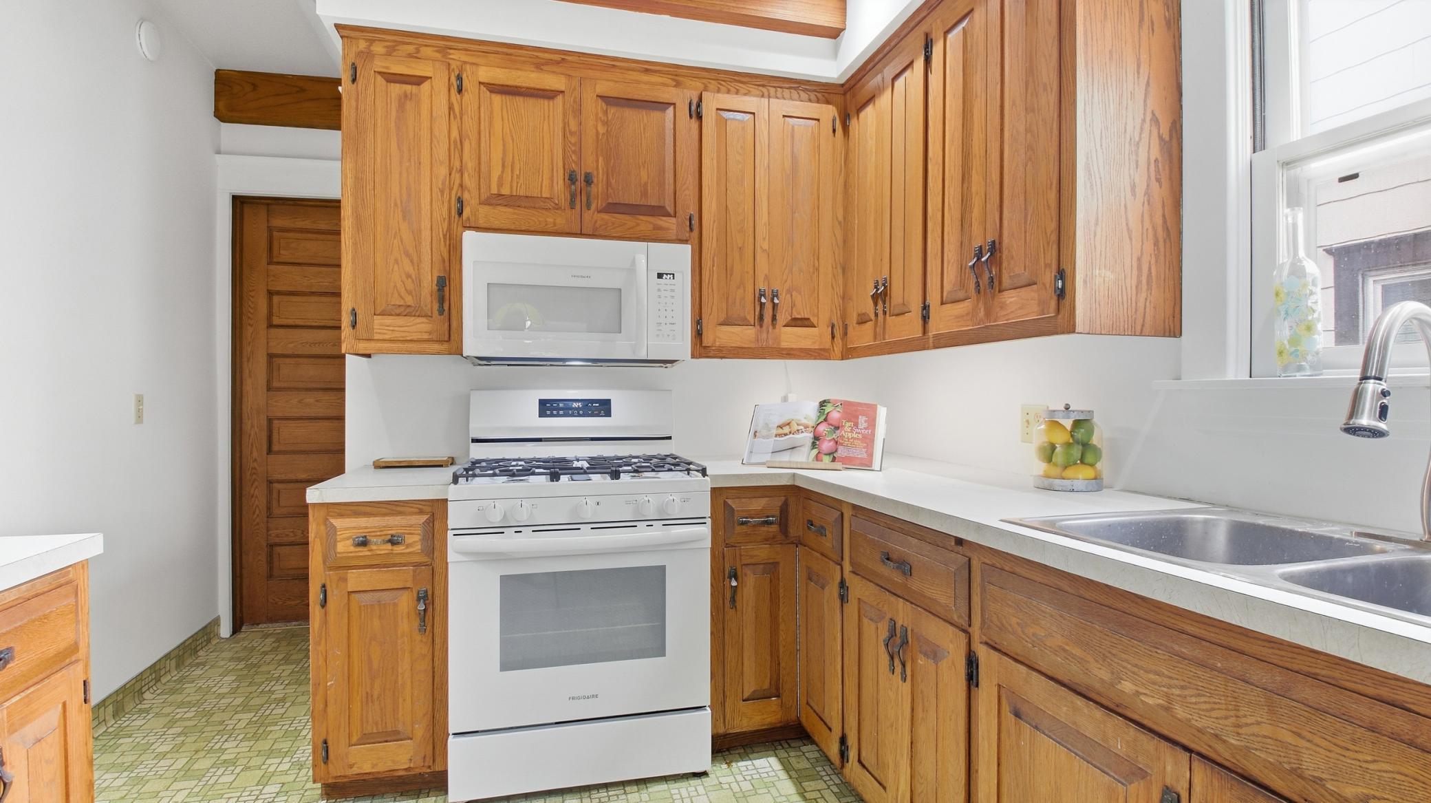 View of Residential at 820 5th Avenue, Minneapolis MN 55414, Minneapolis (23 of 41) - Mike Wilen | Minnesota Team Real Estate