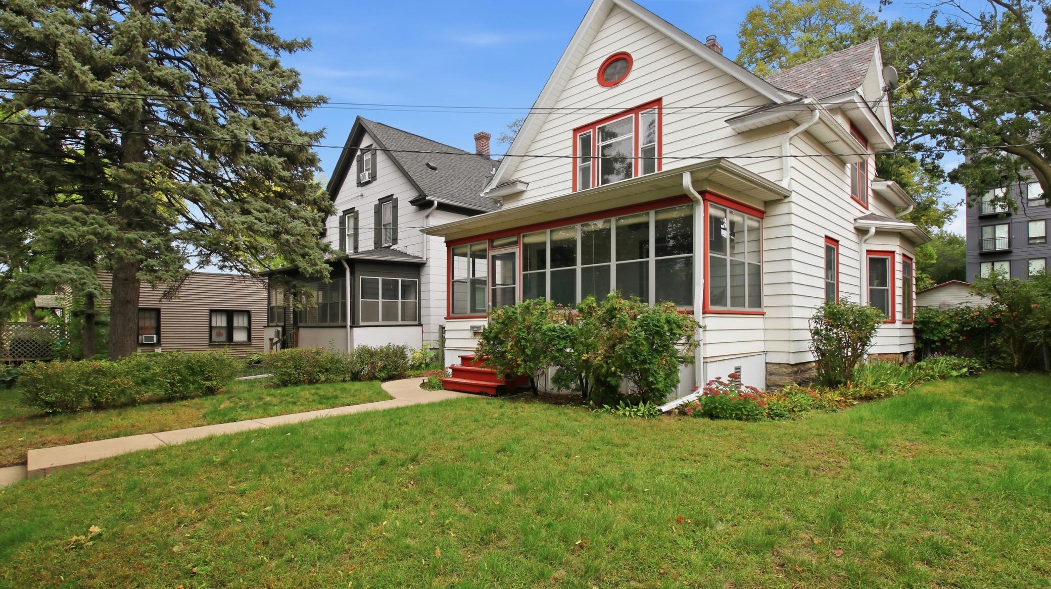 View of Residential at 820 5th Avenue, Minneapolis MN 55414, Minneapolis (41 of 41) - Mike Wilen | Minnesota Team Real Estate