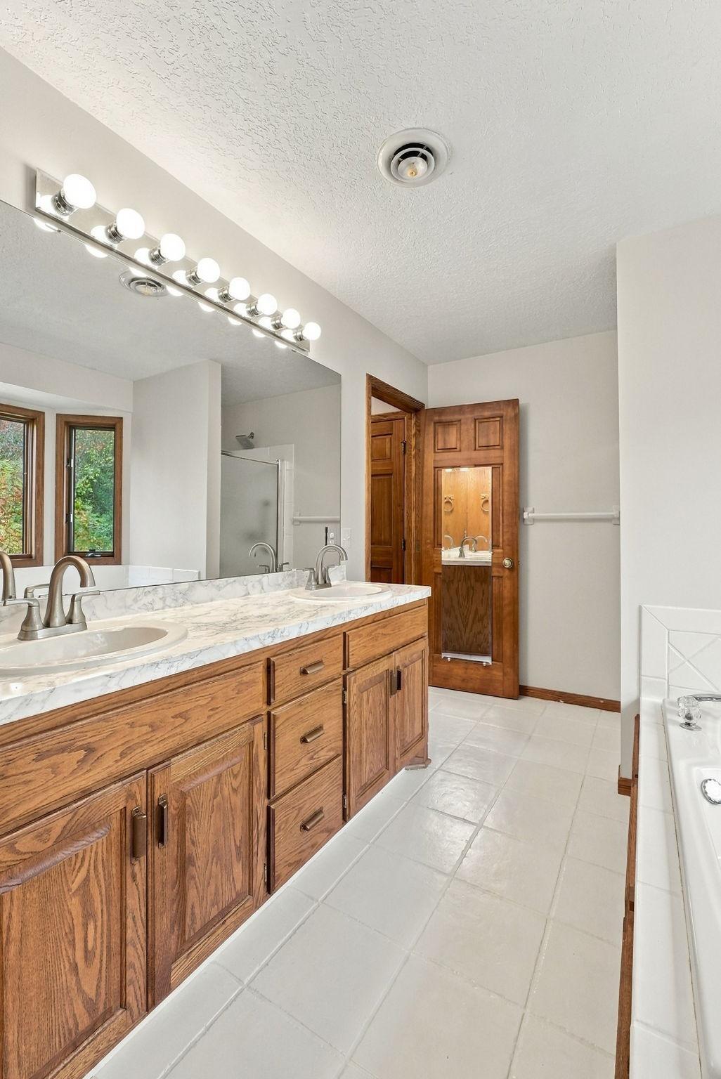 View of Residential at 1320 Wildflower Lane, Chaska MN 55318, Chaska (48 of 107) - Mike Wilen | Minnesota Team Real Estate