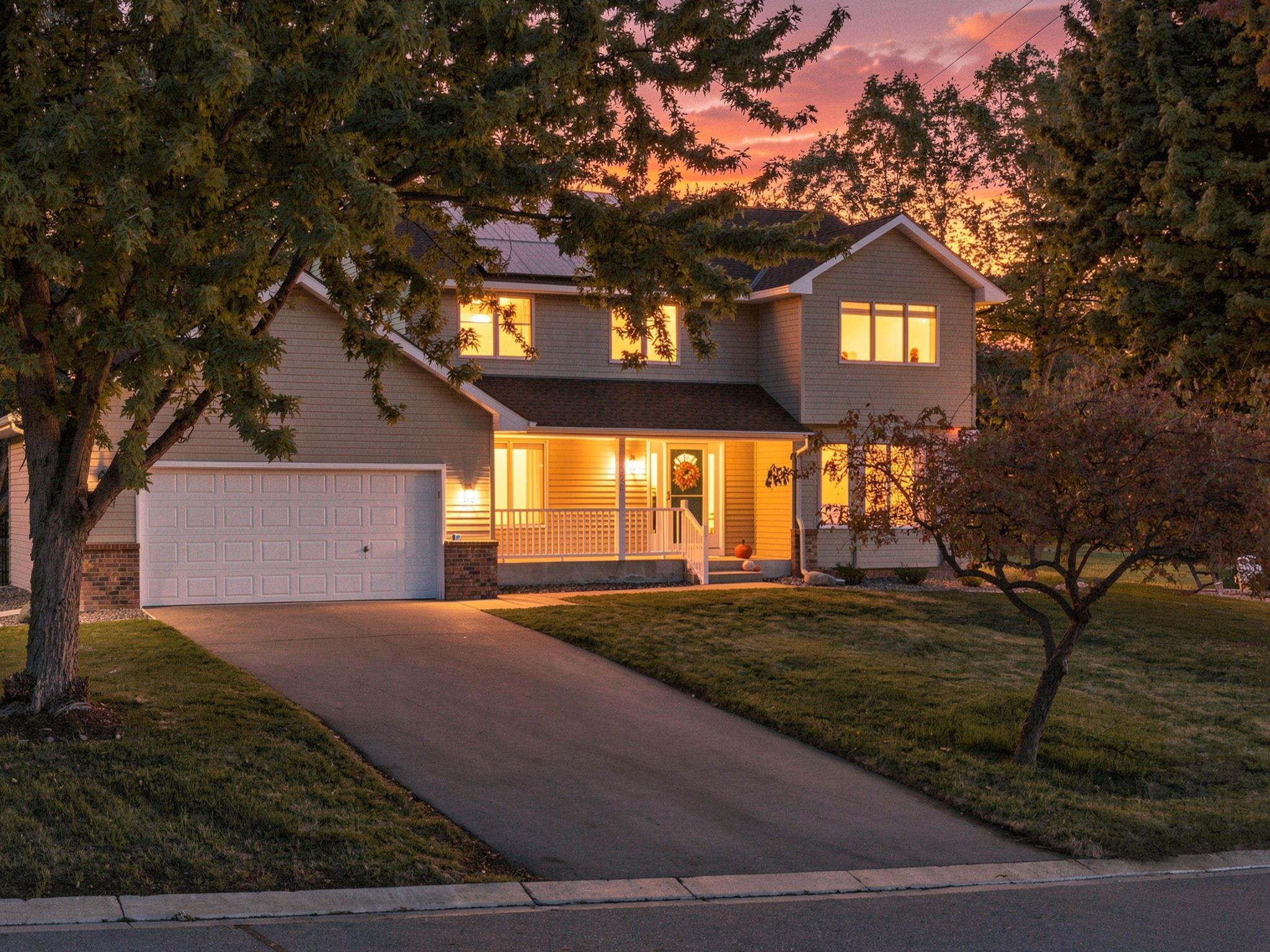 View of Residential at 1320 Wildflower Lane, Chaska MN 55318, Chaska (78 of 107) - Mike Wilen | Minnesota Team Real Estate
