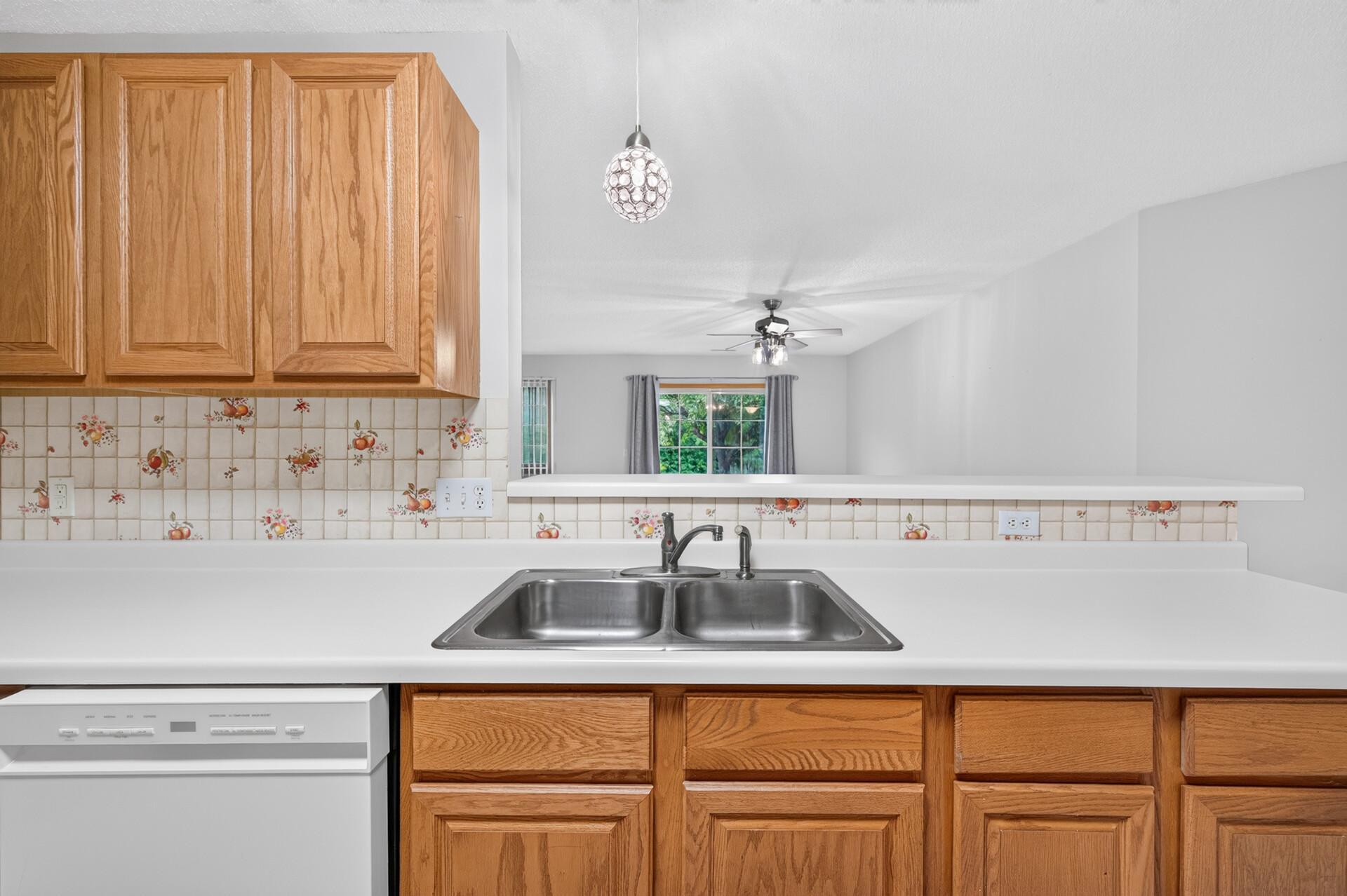 View of Residential at 670 Monn Avenue, Vadnais Heights MN 55127, Vadnais Heights (11 of 30) - Mike Wilen | Minnesota Team Real Estate