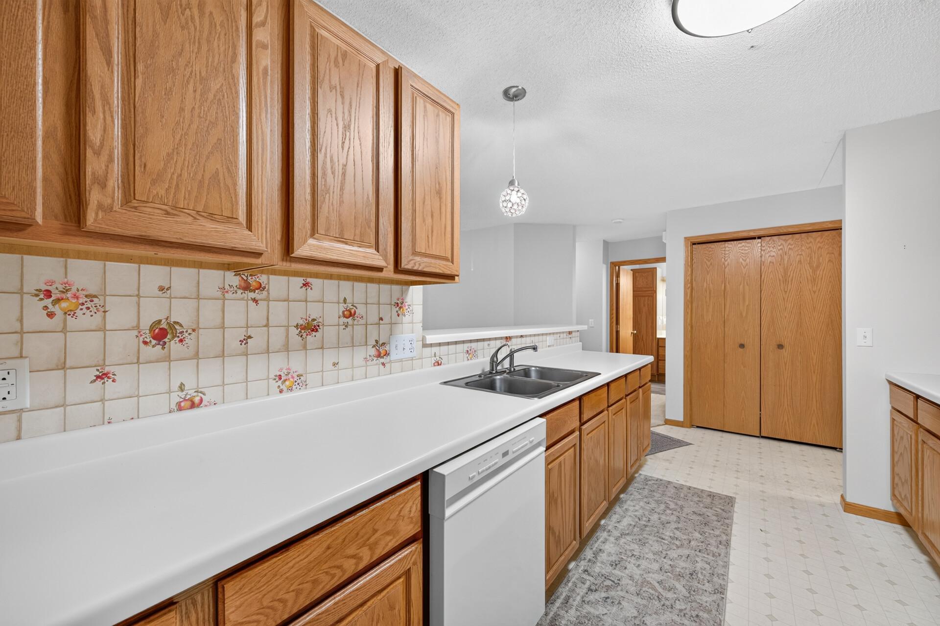 View of Residential at 670 Monn Avenue, Vadnais Heights MN 55127, Vadnais Heights (7 of 30) - Mike Wilen | Minnesota Team Real Estate