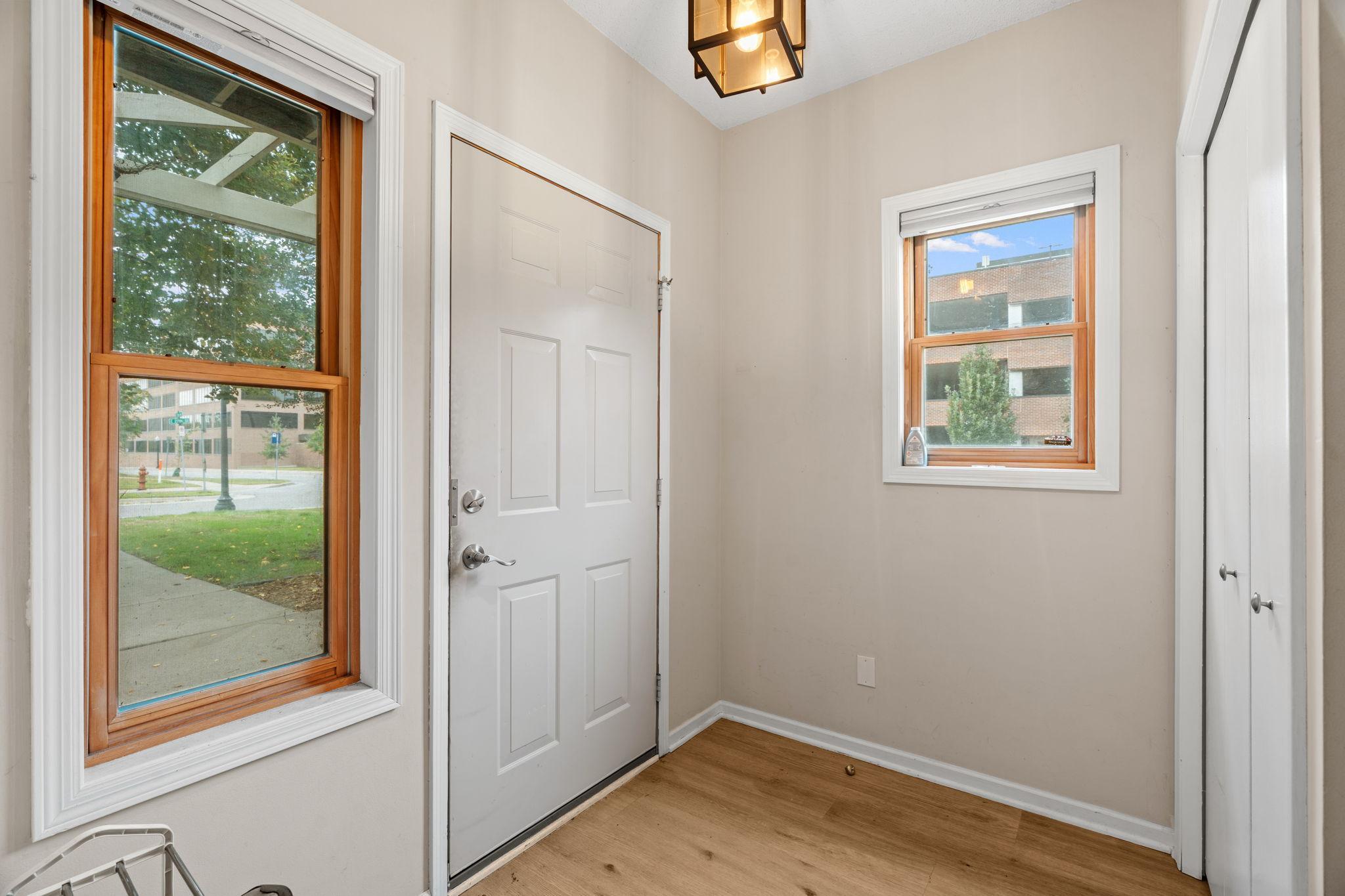 View of Residential at 500 27th Street, Minneapolis MN 55408, Minneapolis (5 of 33) - Mike Wilen | Minnesota Team Real Estate