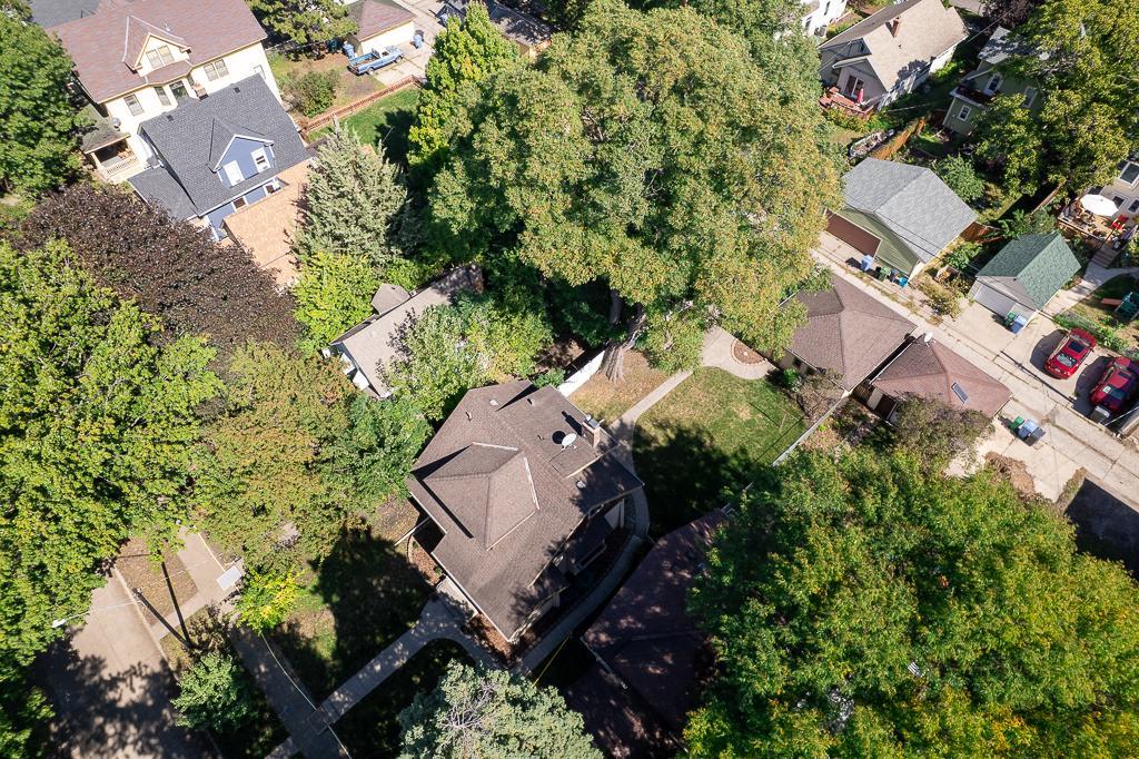 View of Residential at 3241 30th Avenue, Minneapolis MN 55406, Minneapolis (47 of 49) - Mike Wilen | Minnesota Team Real Estate