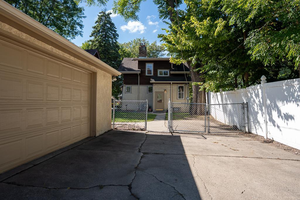 View of Residential at 3241 30th Avenue, Minneapolis MN 55406, Minneapolis (44 of 49) - Mike Wilen | Minnesota Team Real Estate