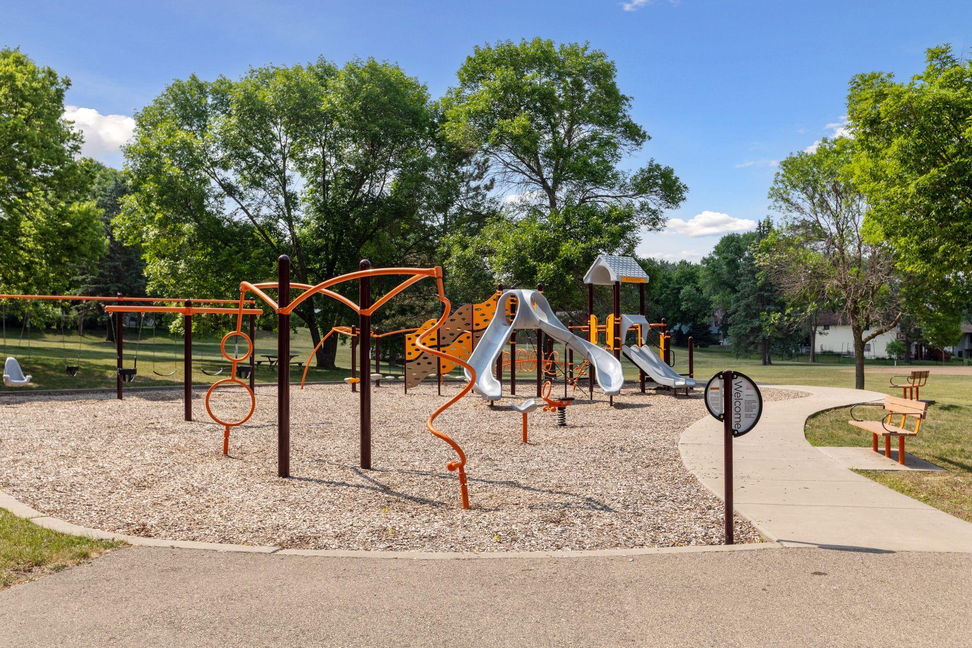 View of Residential at 255 County Road C2, Roseville MN 55113, Roseville (22 of 26) - Mike Wilen | Minnesota Team Real Estate