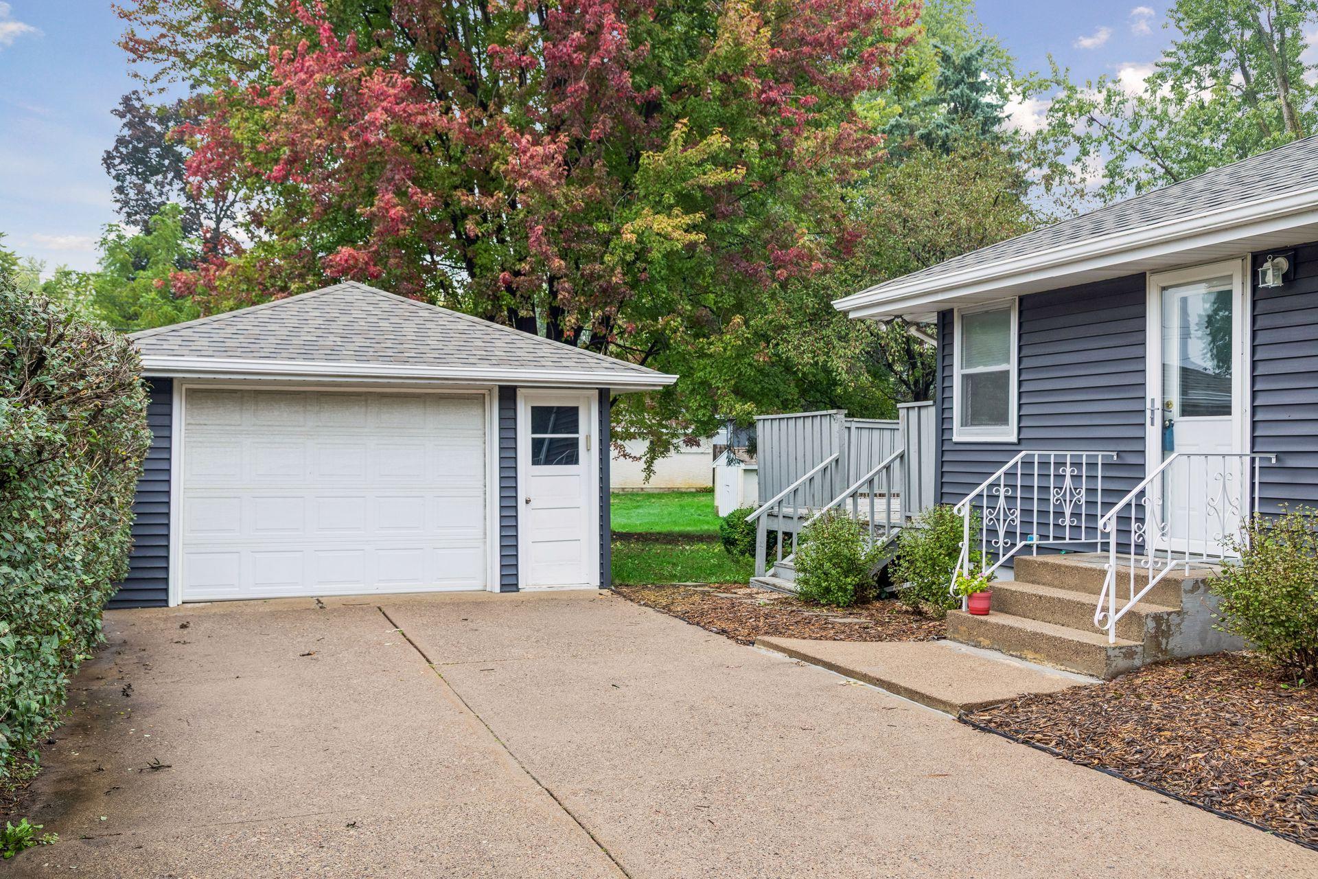 View of Residential at 255 County Road C2, Roseville MN 55113, Roseville (19 of 26) - Mike Wilen | Minnesota Team Real Estate