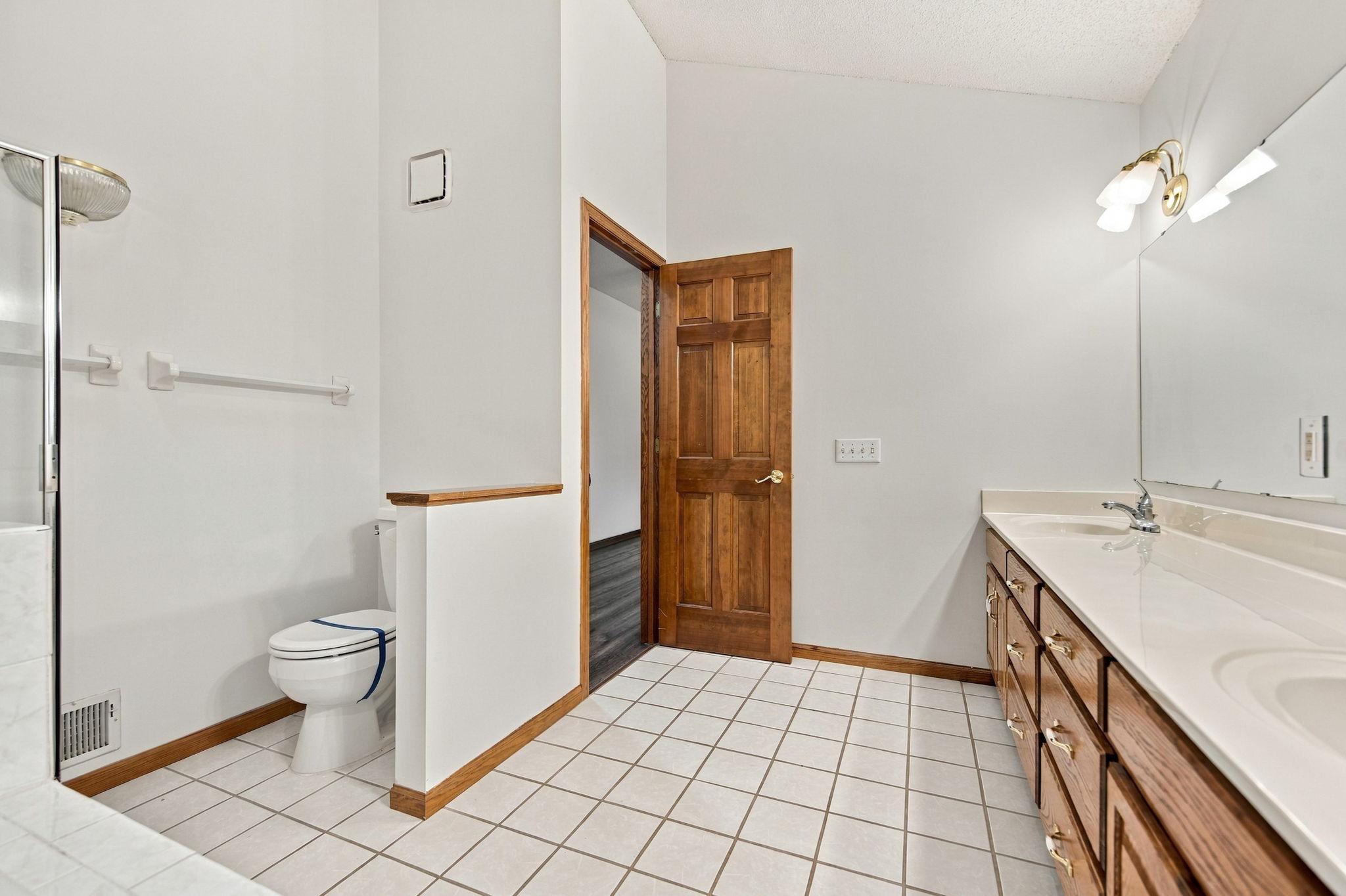 View of Residential at 17123 Jonathan Court, Lakeville MN 55044, Lakeville (53 of 77) - Mike Wilen | Minnesota Team Real Estate