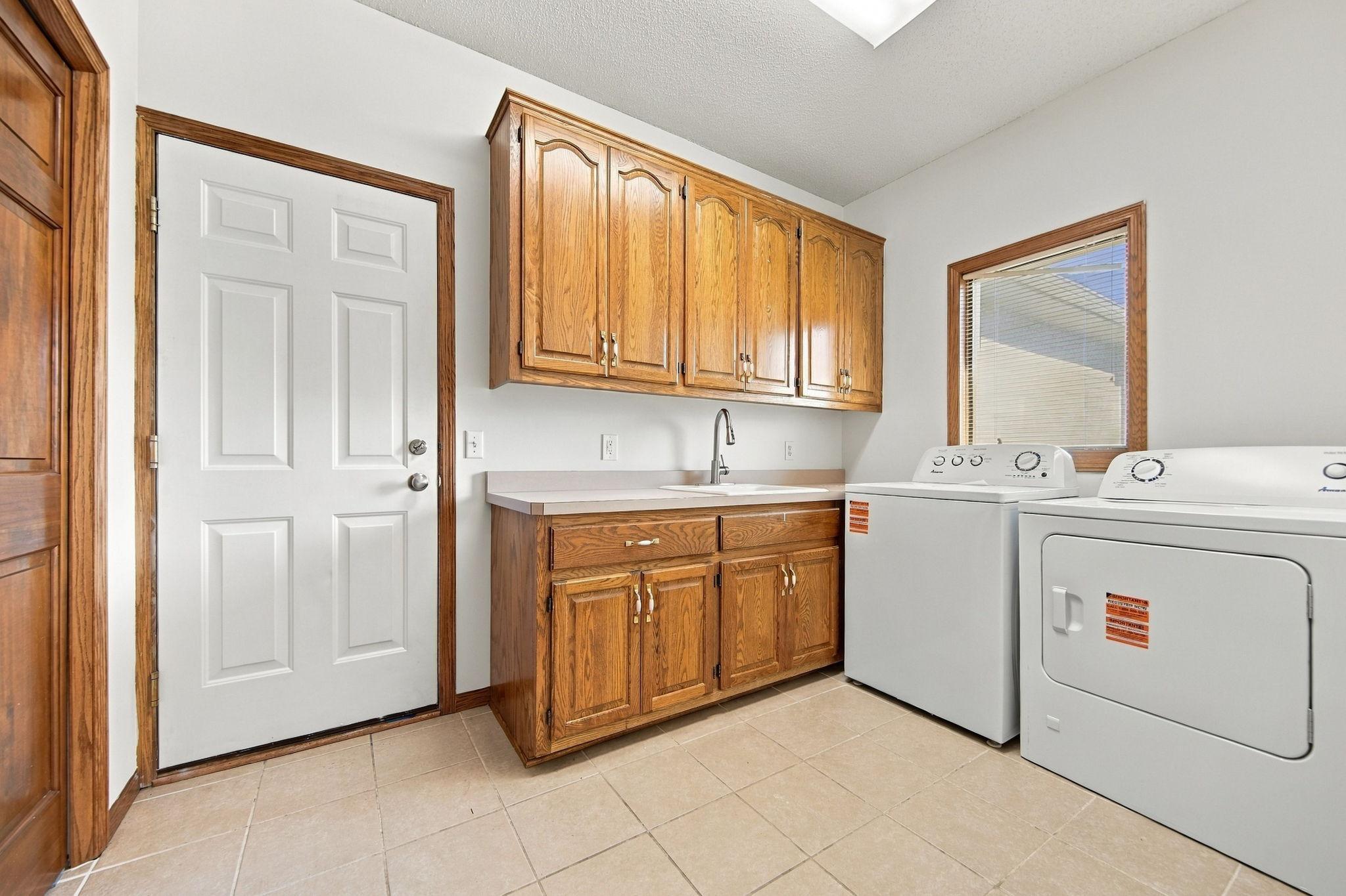 View of Residential at 17123 Jonathan Court, Lakeville MN 55044, Lakeville (46 of 77) - Mike Wilen | Minnesota Team Real Estate
