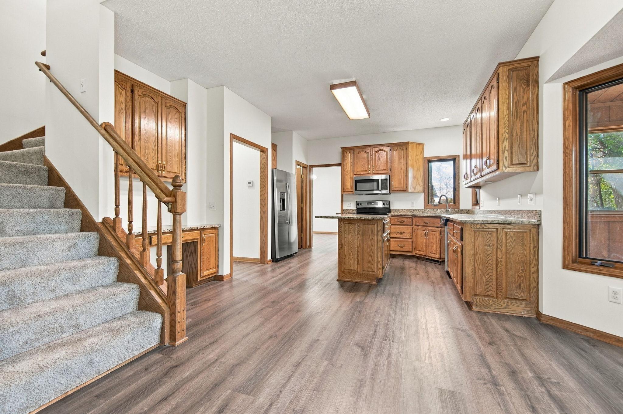 View of Residential at 17123 Jonathan Court, Lakeville MN 55044, Lakeville (30 of 77) - Mike Wilen | Minnesota Team Real Estate