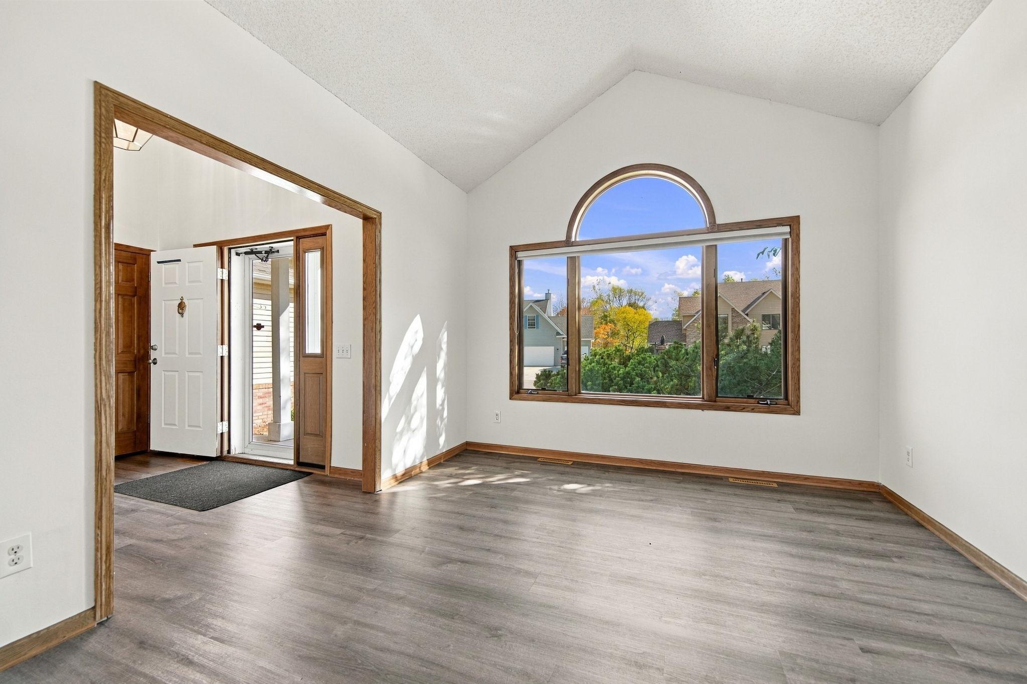 View of Residential at 17123 Jonathan Court, Lakeville MN 55044, Lakeville (14 of 77) - Mike Wilen | Minnesota Team Real Estate