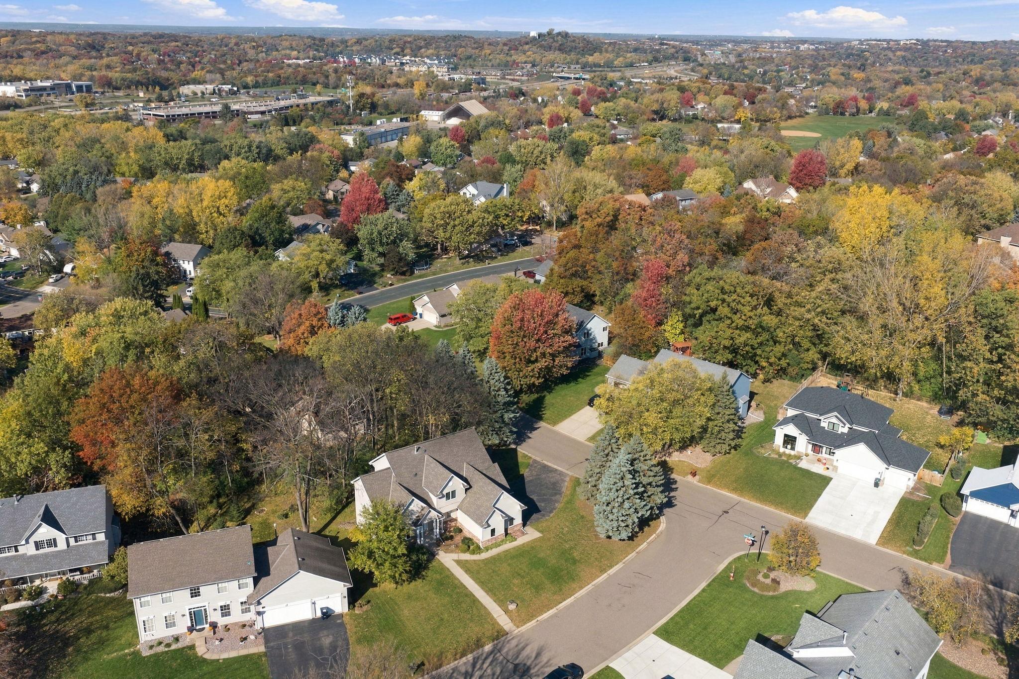 View of Residential at 17123 Jonathan Court, Lakeville MN 55044, Lakeville (6 of 77) - Mike Wilen | Minnesota Team Real Estate