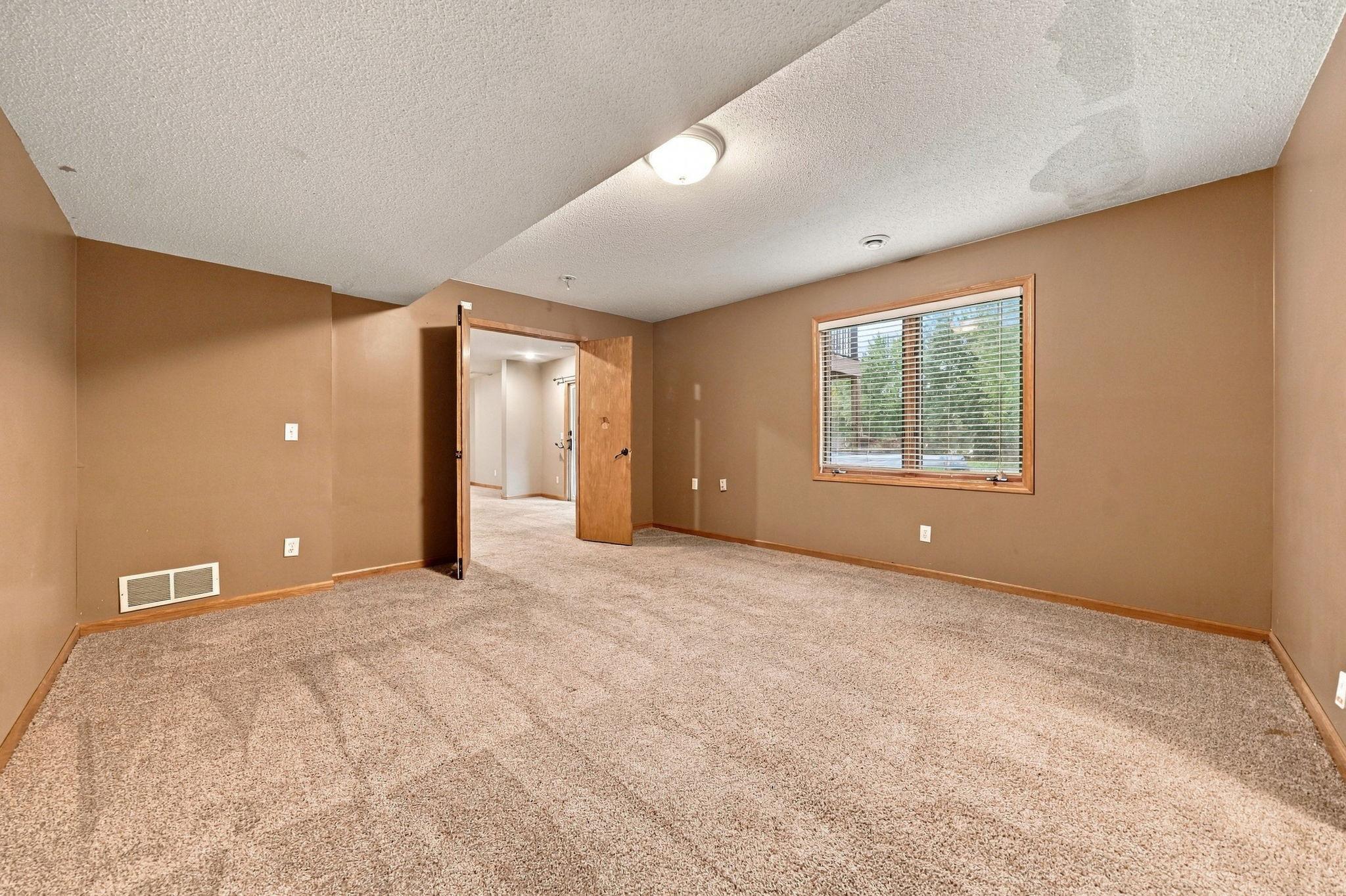 View of Residential at 17716 Hyde Park Avenue, Lakeville MN 55044, Lakeville (91 of 116) - Mike Wilen | Minnesota Team Real Estate