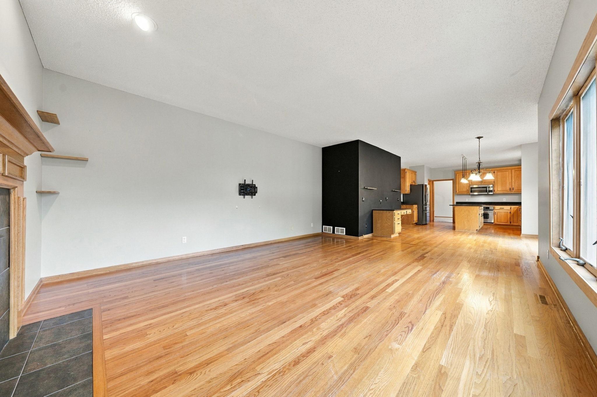 View of Residential at 17716 Hyde Park Avenue, Lakeville MN 55044, Lakeville (44 of 116) - Mike Wilen | Minnesota Team Real Estate