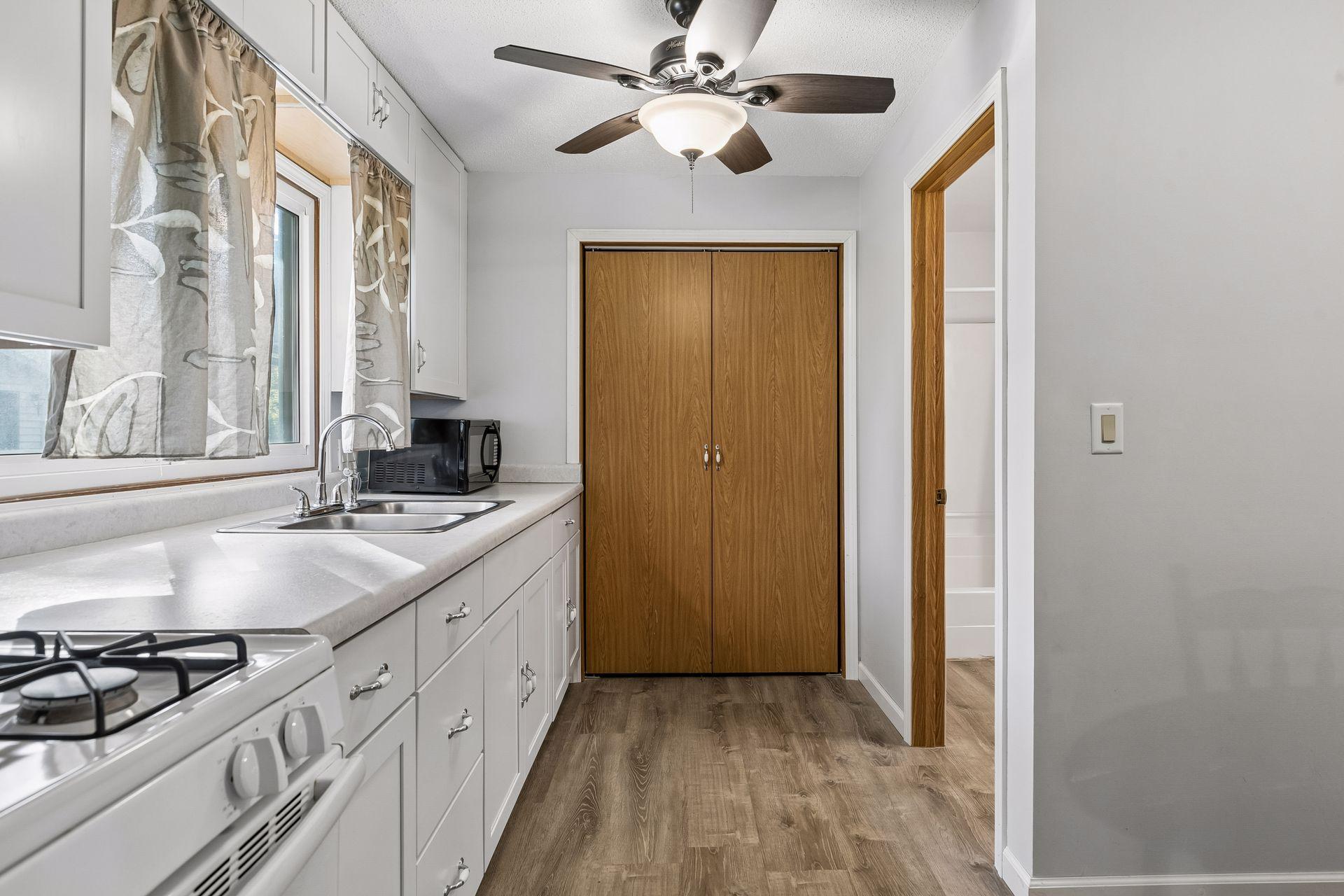 View of Residential at 750 Viking Drive, Maplewood MN 55117, Maplewood (30 of 44) - Mike Wilen | Minnesota Team Real Estate