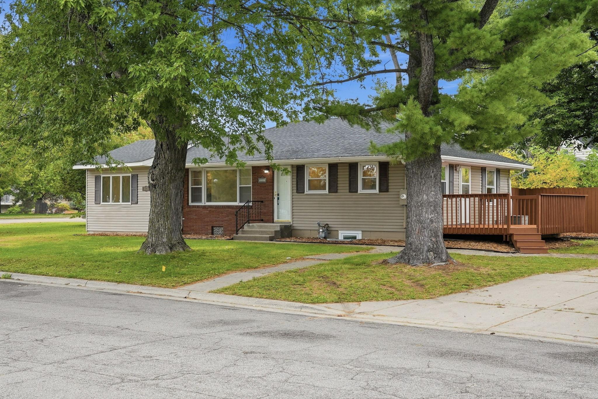 View of Single Family at 1038 Larpenteur Avenue, Saint Paul - Mike Wilen | Minnesota Team Real Estate